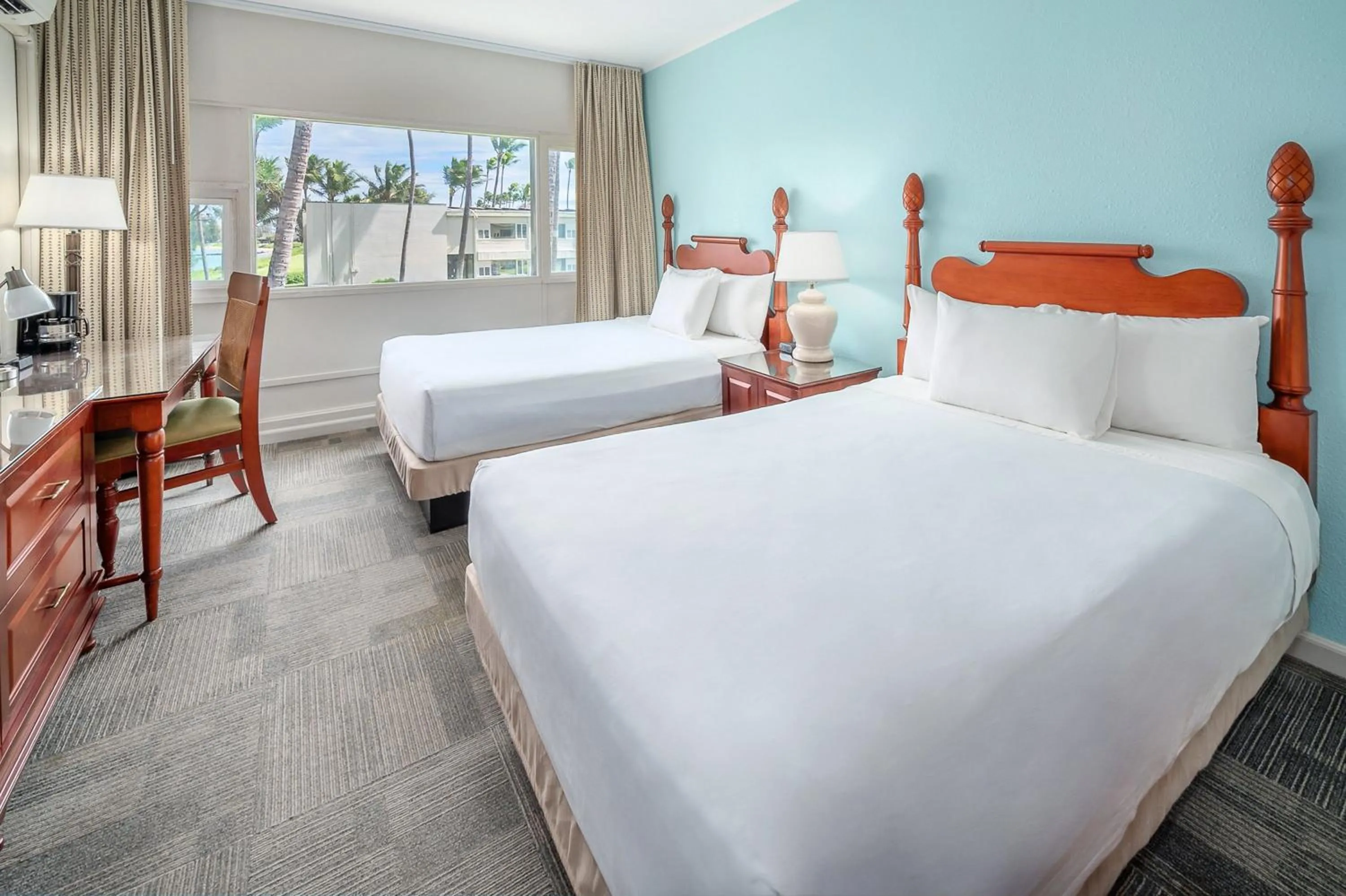 Photo of the whole room, Bed in Maui Beach Hotel