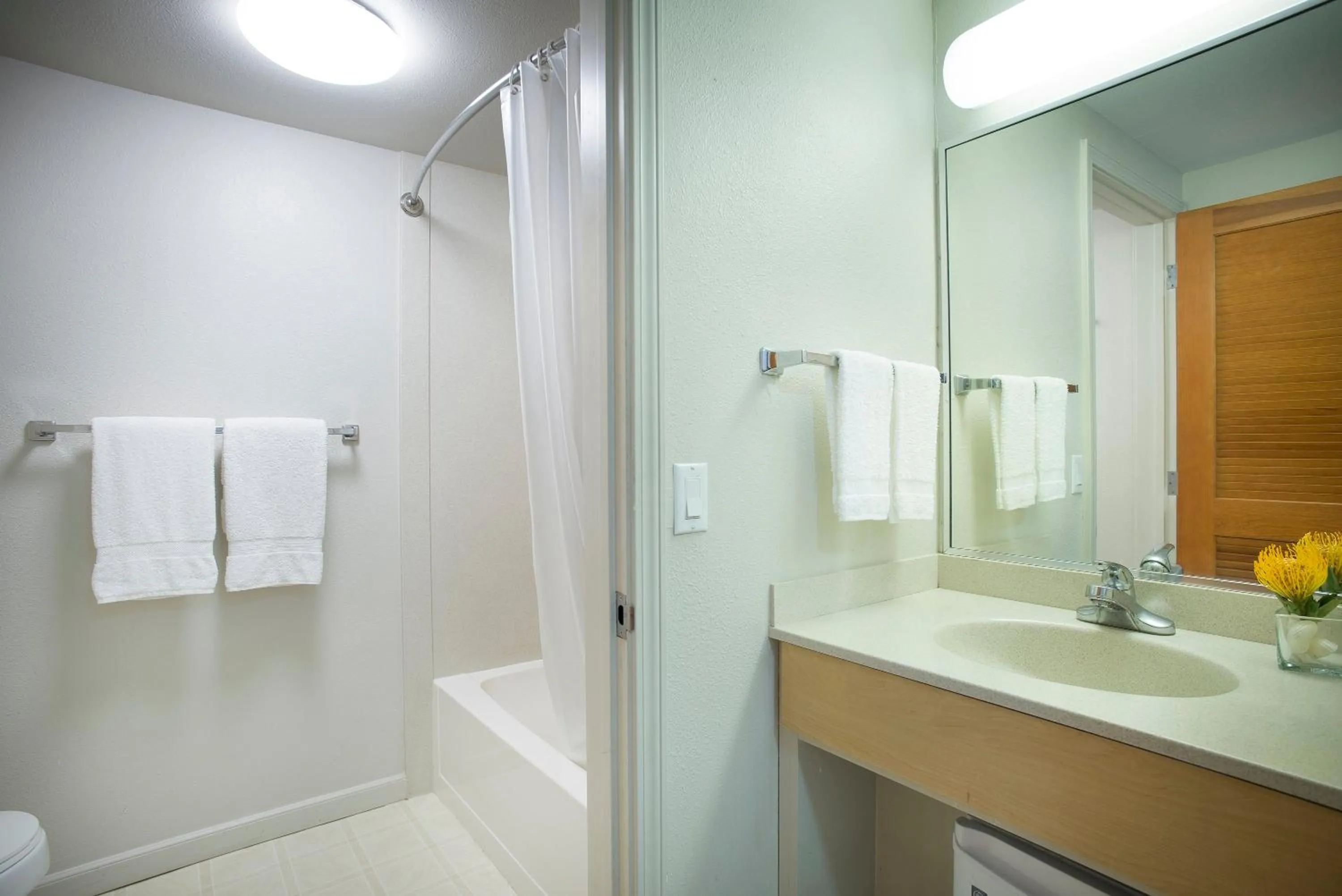 Bathroom in Maui Beach Hotel