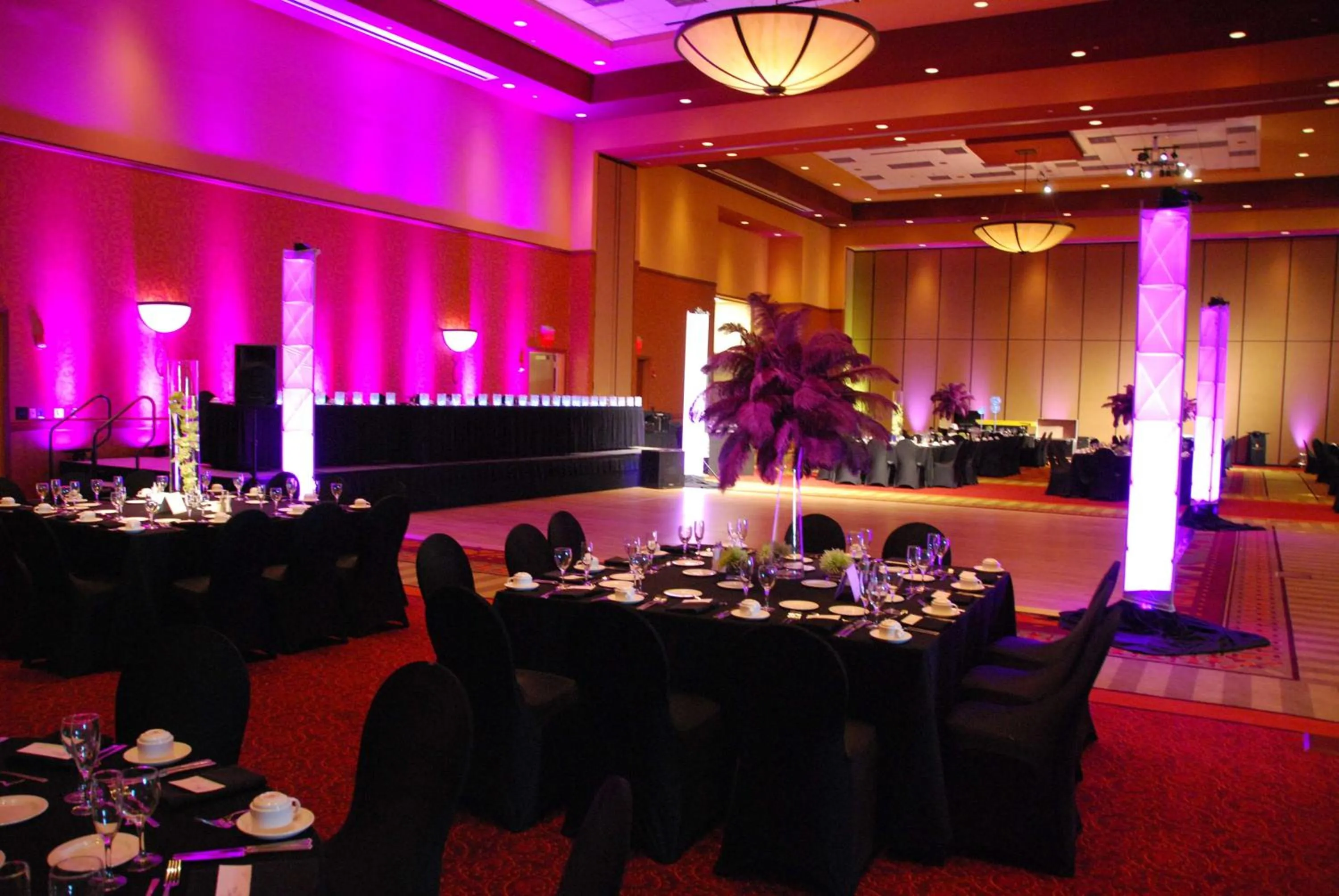 Meeting/conference room in Embassy Suites East Peoria Hotel and Riverfront Conference Center
