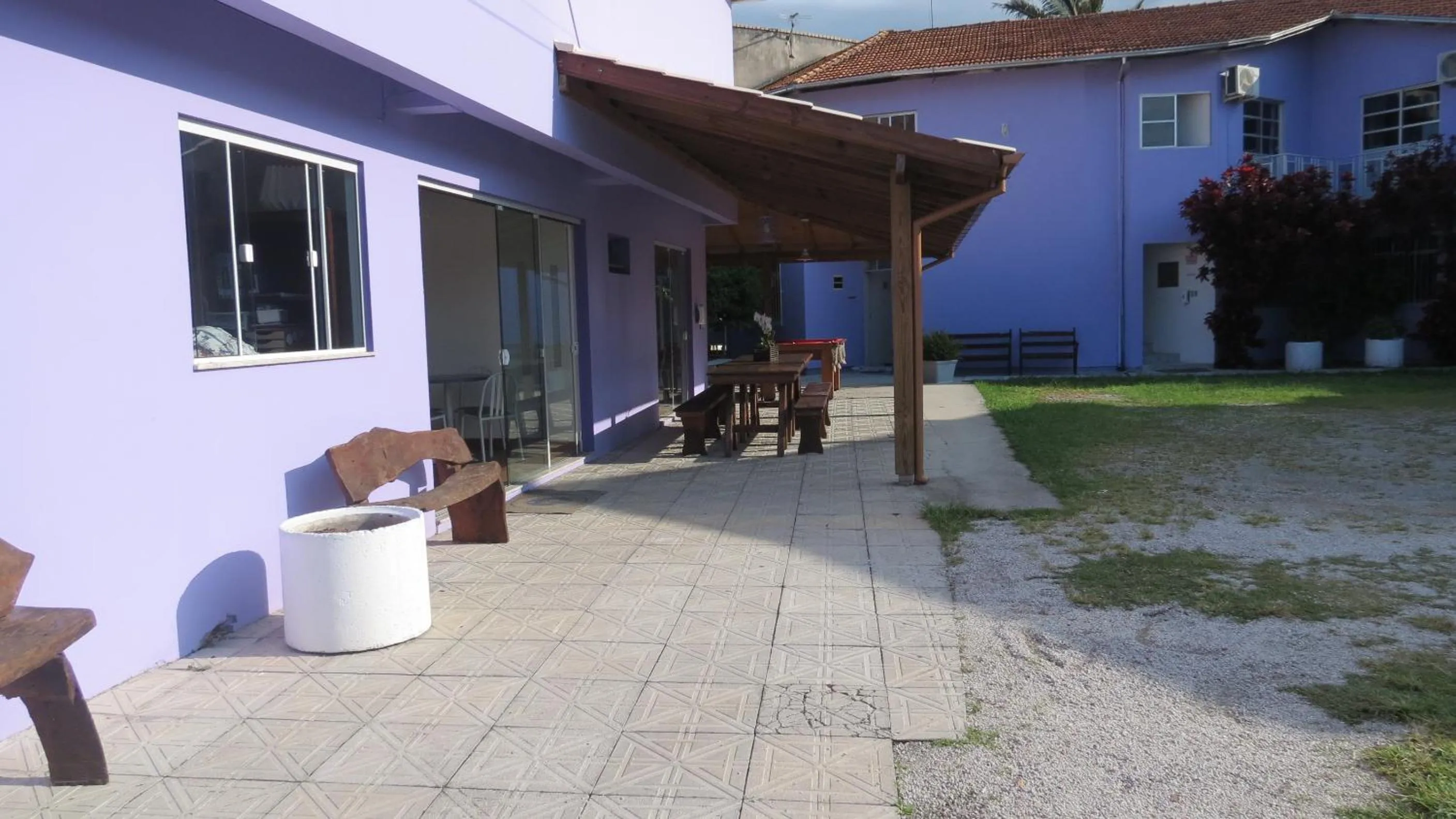 Property building in Pousada Santa Ana