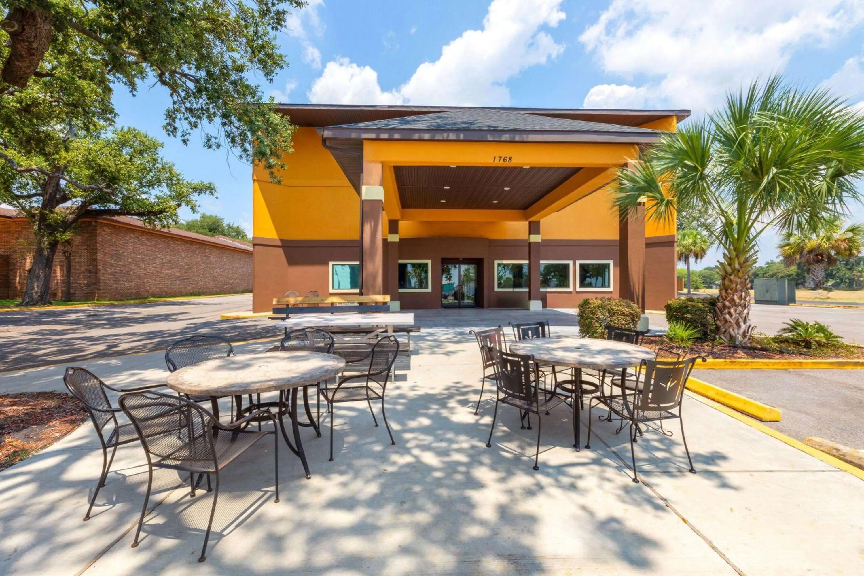 Property building in Days Inn by Wyndham Biloxi Beach