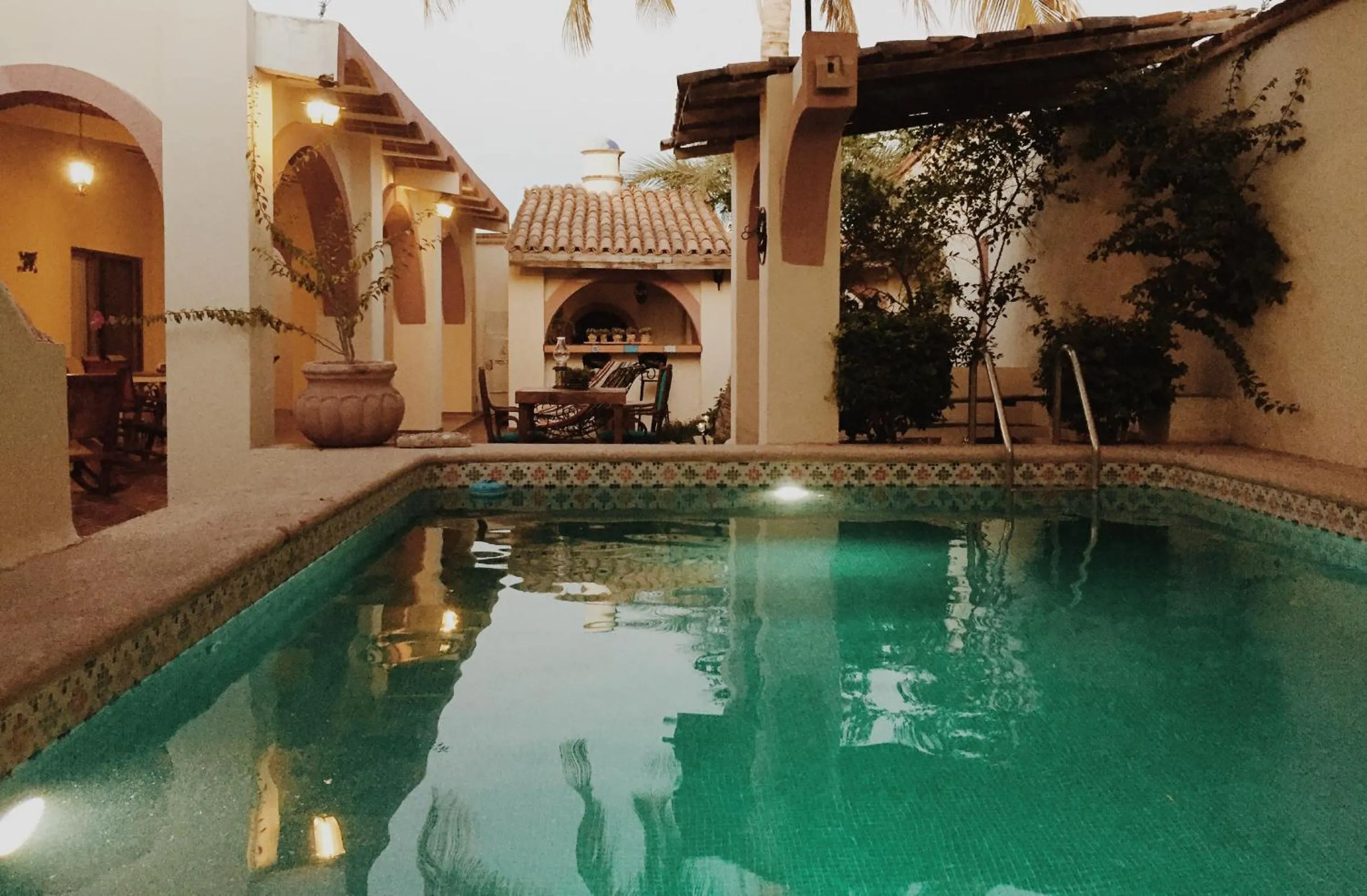 Swimming pool in María de Nadie "Hotel Boutique"