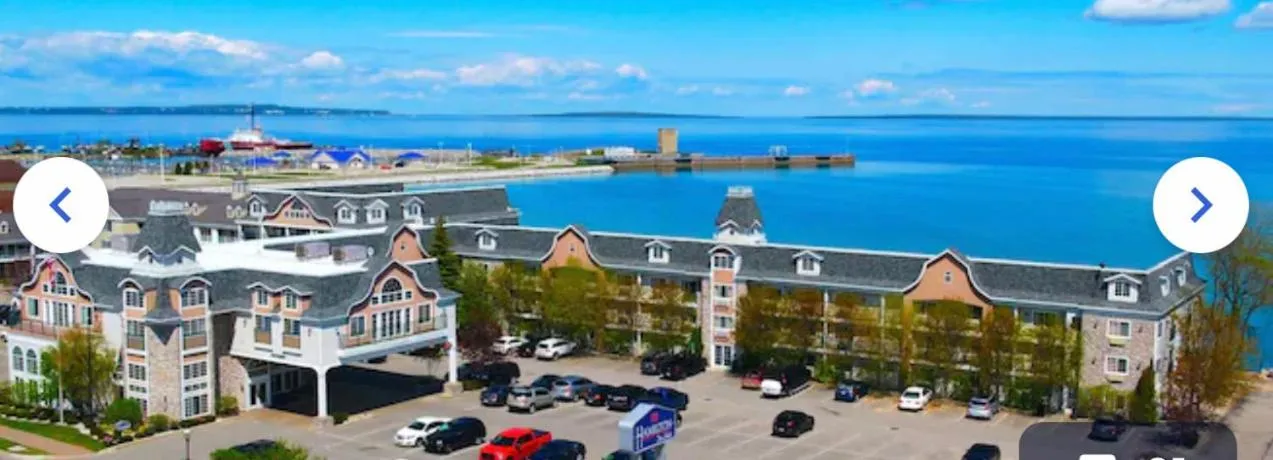 Street view in Hamilton Inn Select Beachfront Mackinaw City