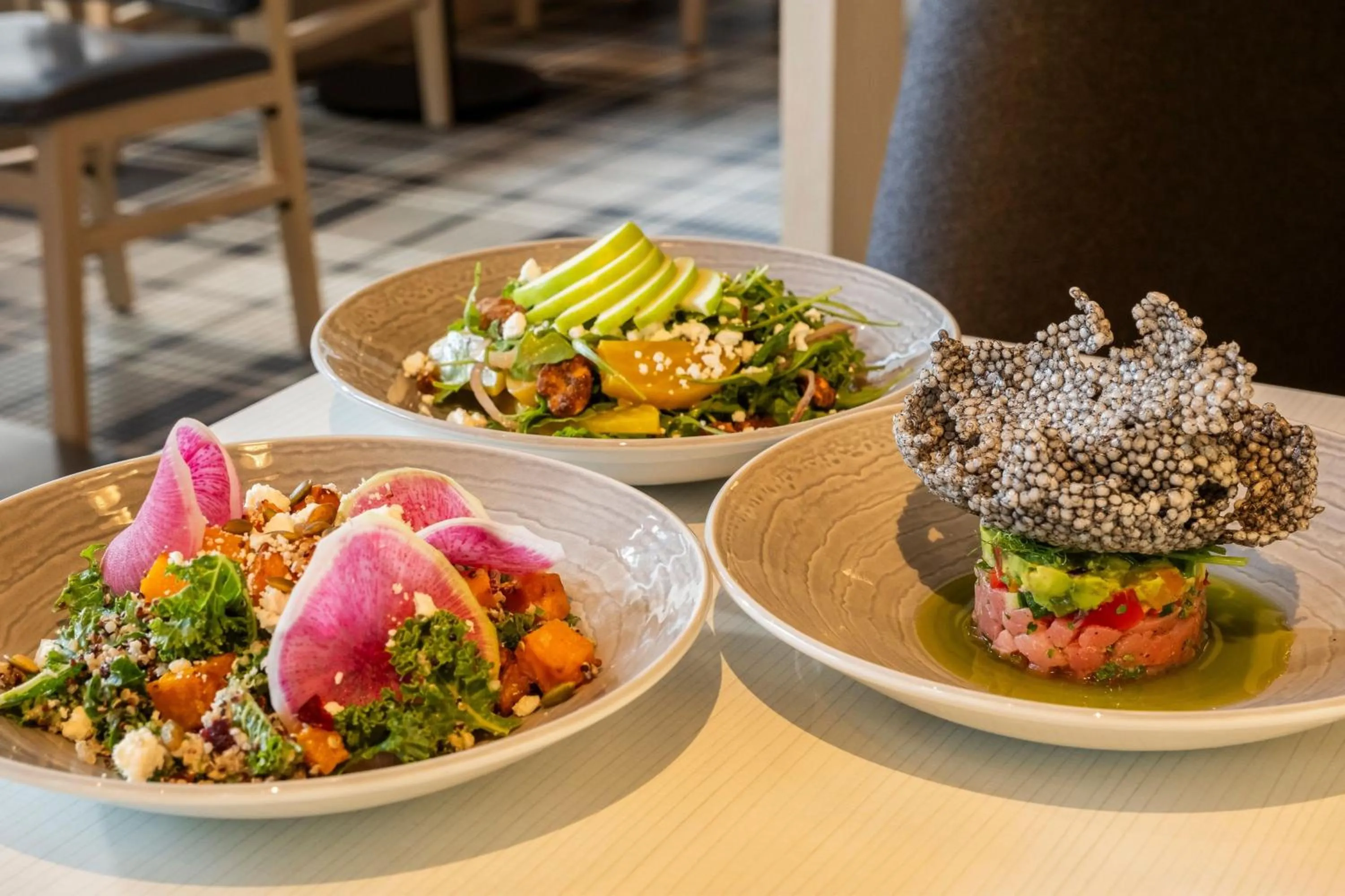 Lounge or bar in Delta Hotels by Marriott Ottawa City Centre