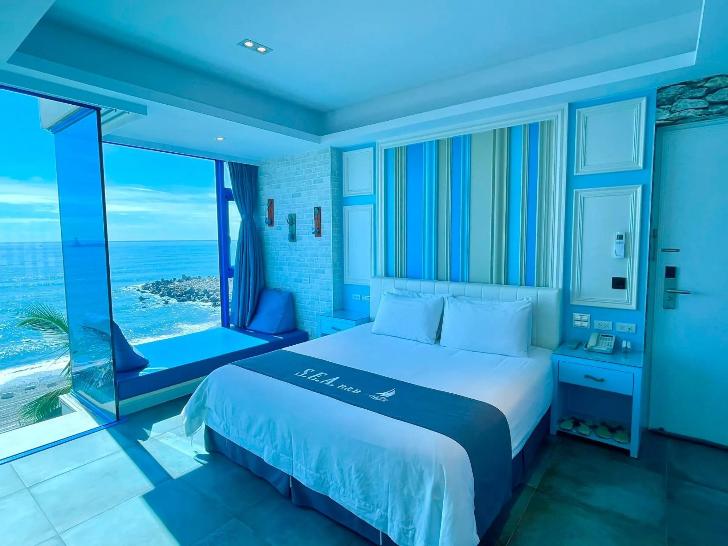 Bed in Hualien S.E.A. B&B