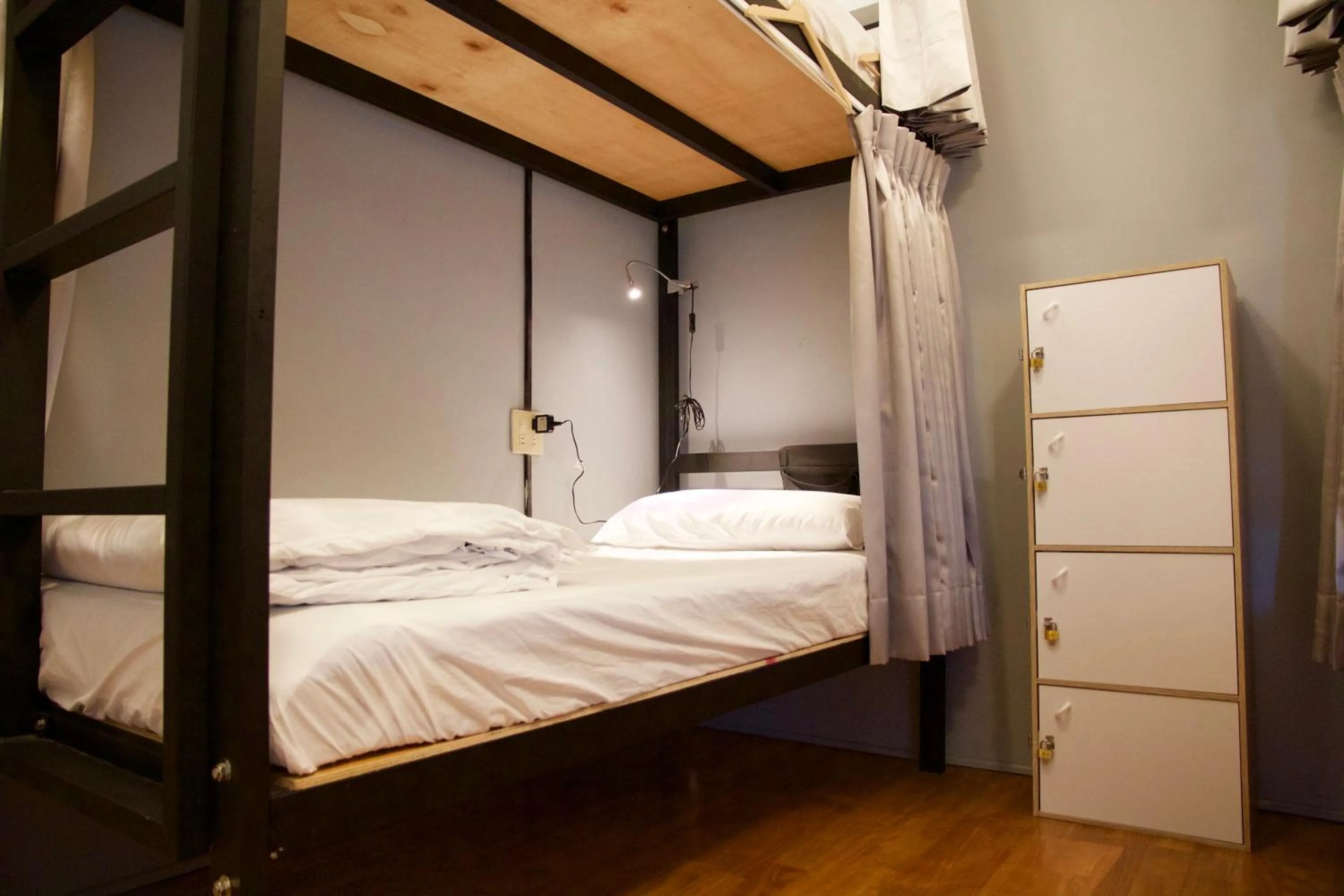 Bed in 4-Bed Mixed Dormitory Room in Stay Liuqiu Diving Hostel