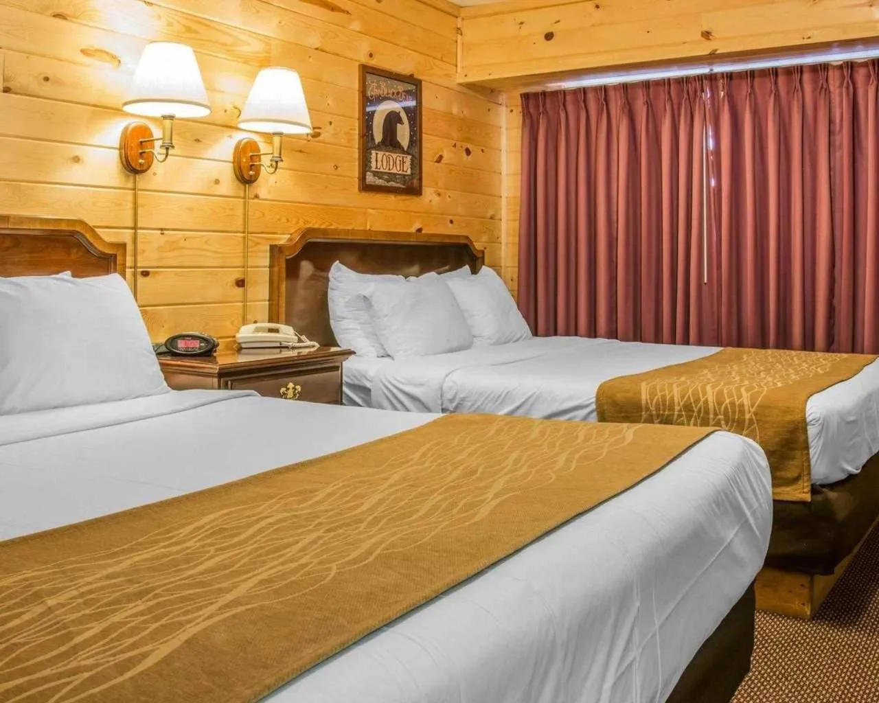 Bed in Cabins of Mackinac & Lodge