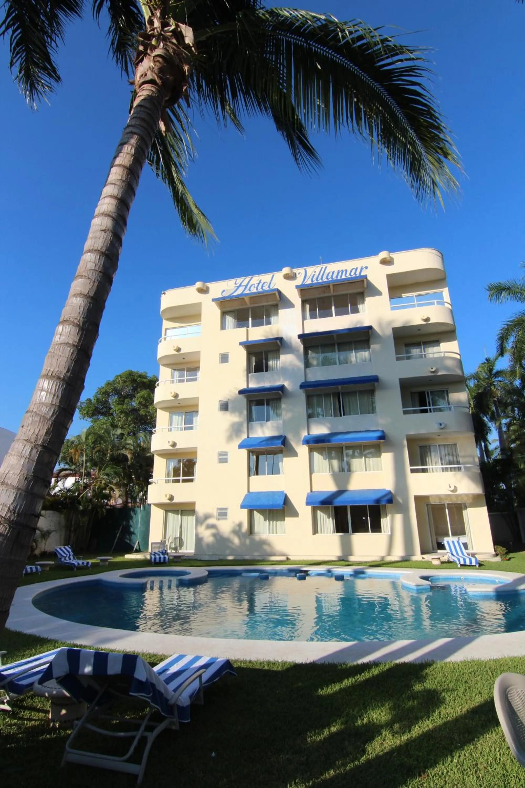 Property building in Hotel Villamar Princesa Suites