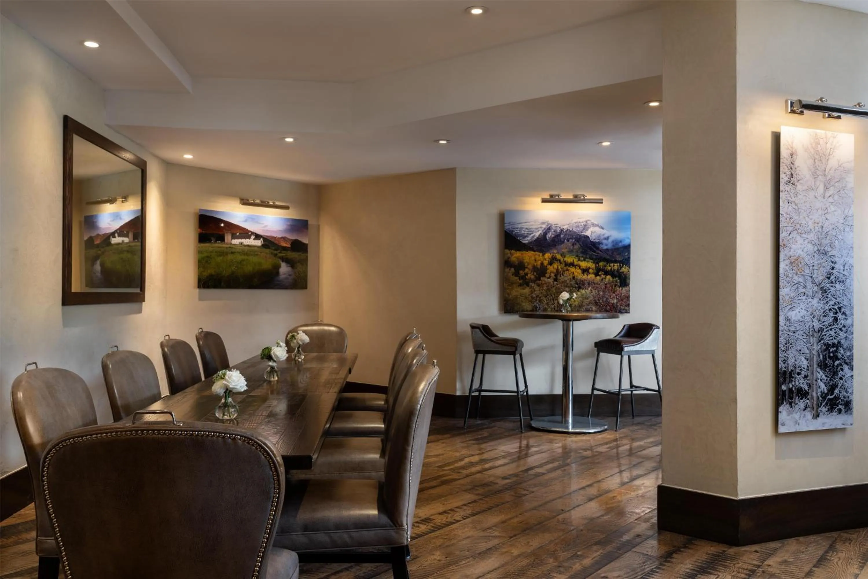 Restaurant/places to eat in Waldorf Astoria Park City