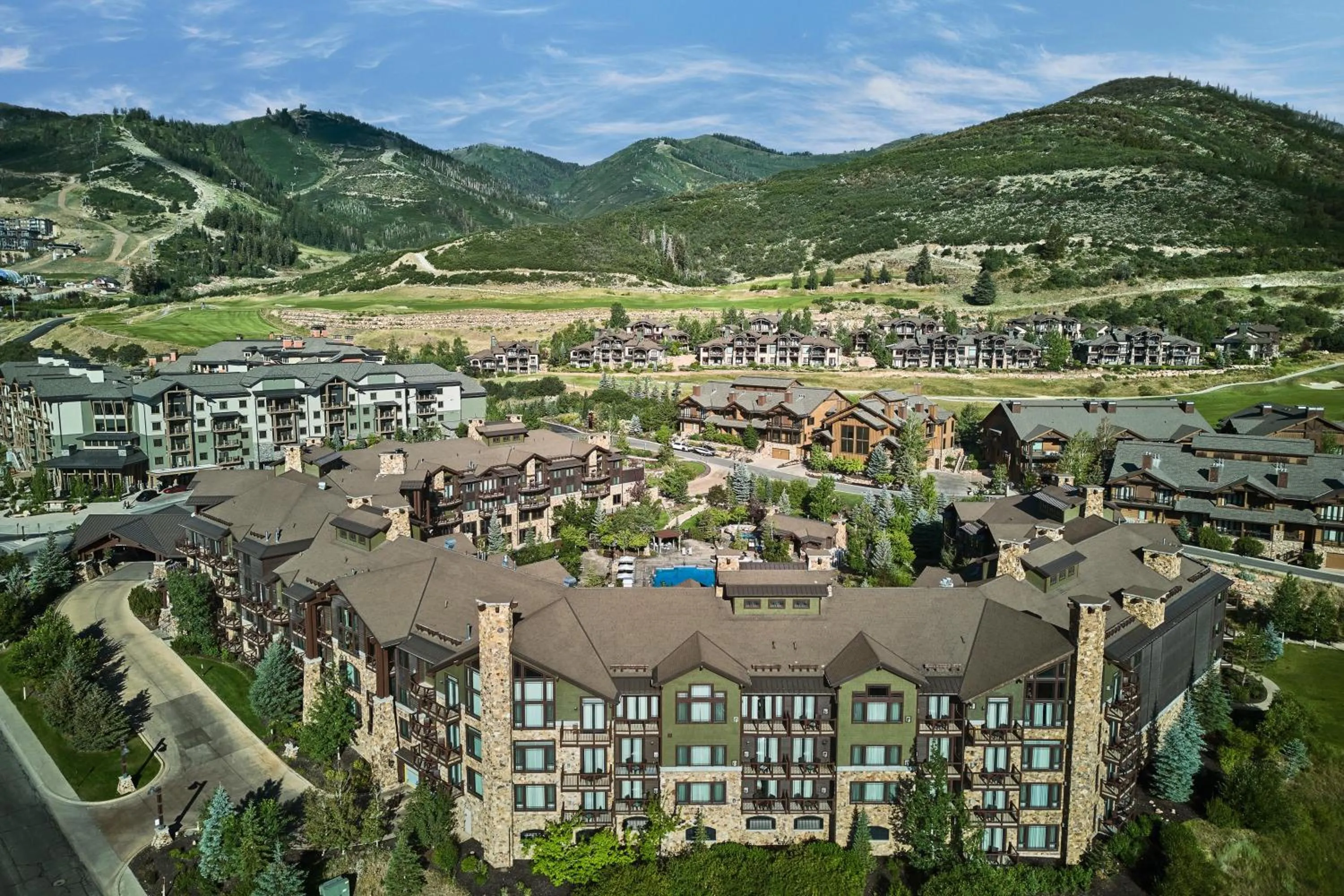 Property building in Waldorf Astoria Park City