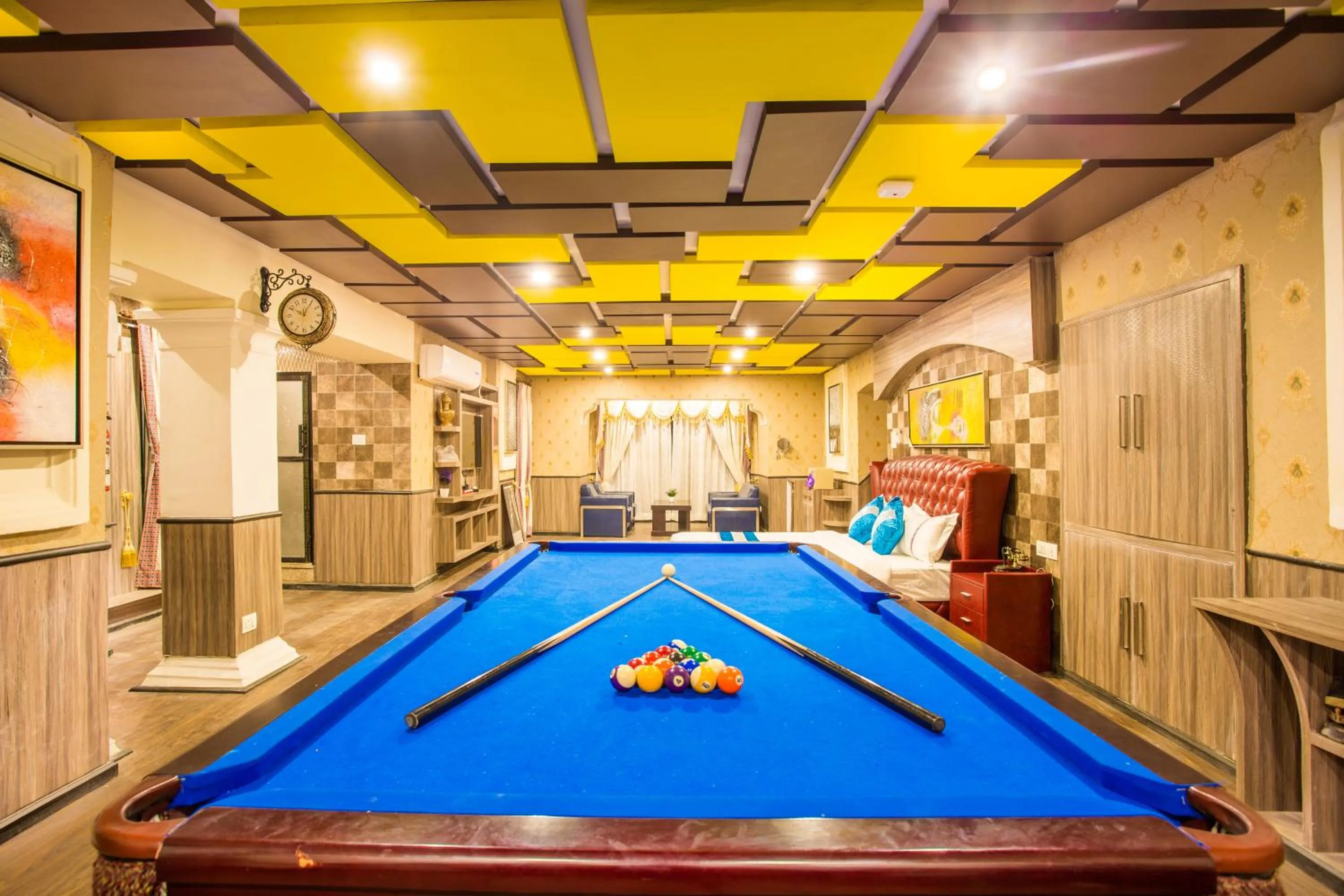 Shower in Royal Empire Boutique Hotel