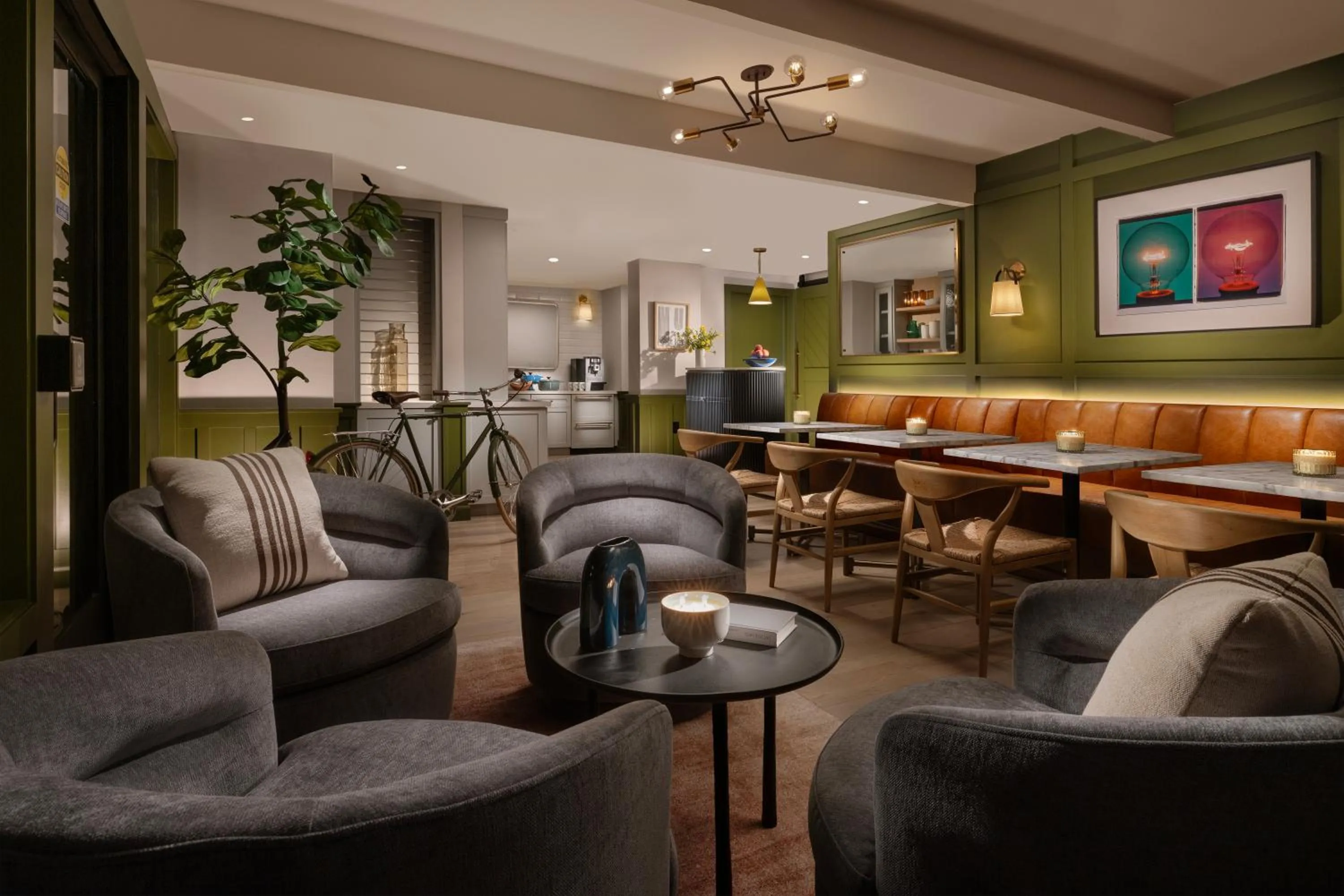 Lobby or reception in The Cottages Hotel