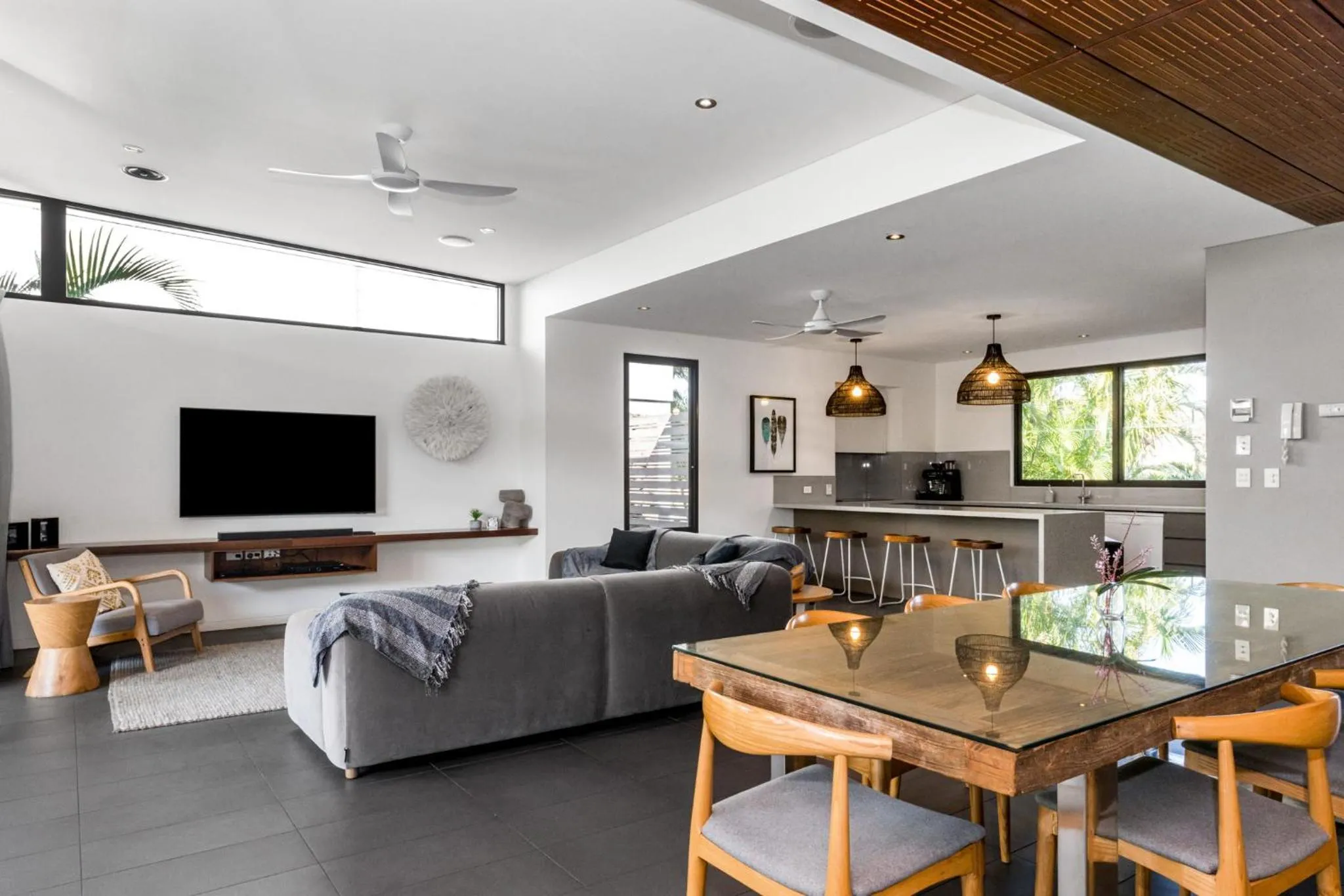 Communal lounge/ TV room in Byron Lux Beach Houses
