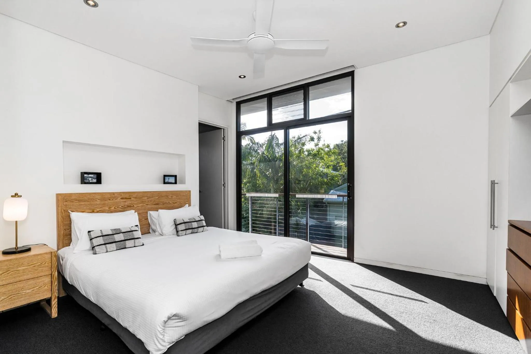 Bedroom, Bed in Byron Lux Beach Houses