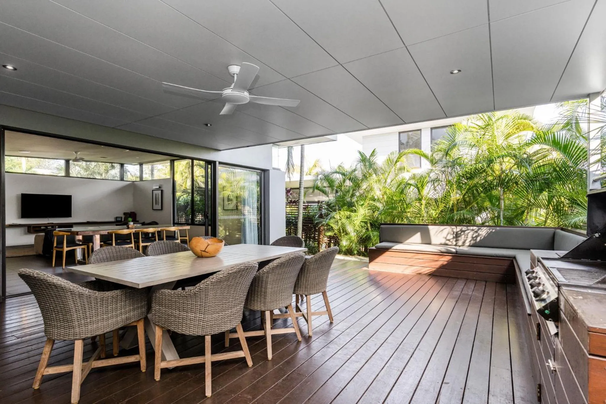 Patio in Byron Lux Beach Houses