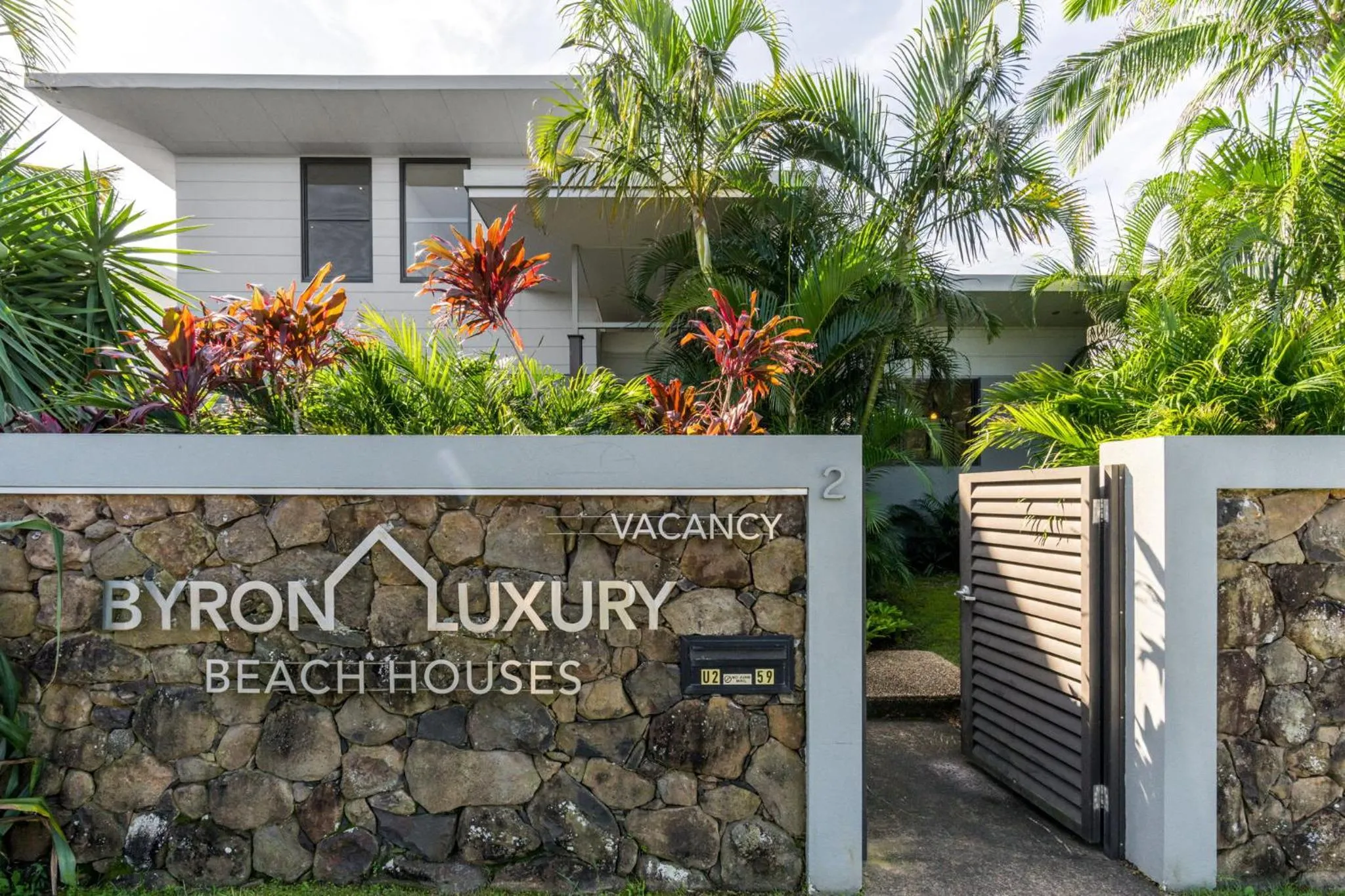 Property building in Byron Lux Beach Houses