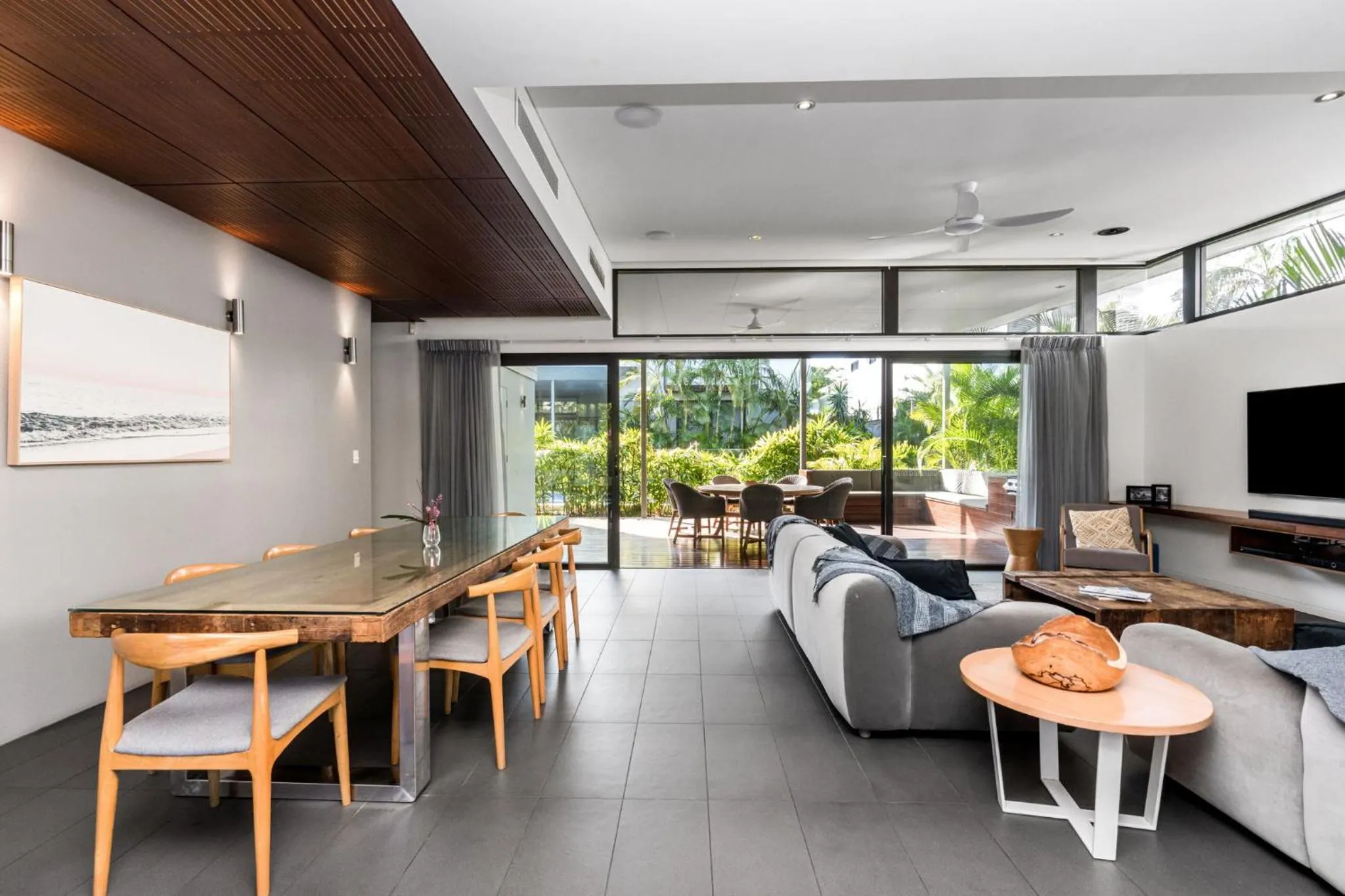 Dining area in Byron Lux Beach Houses