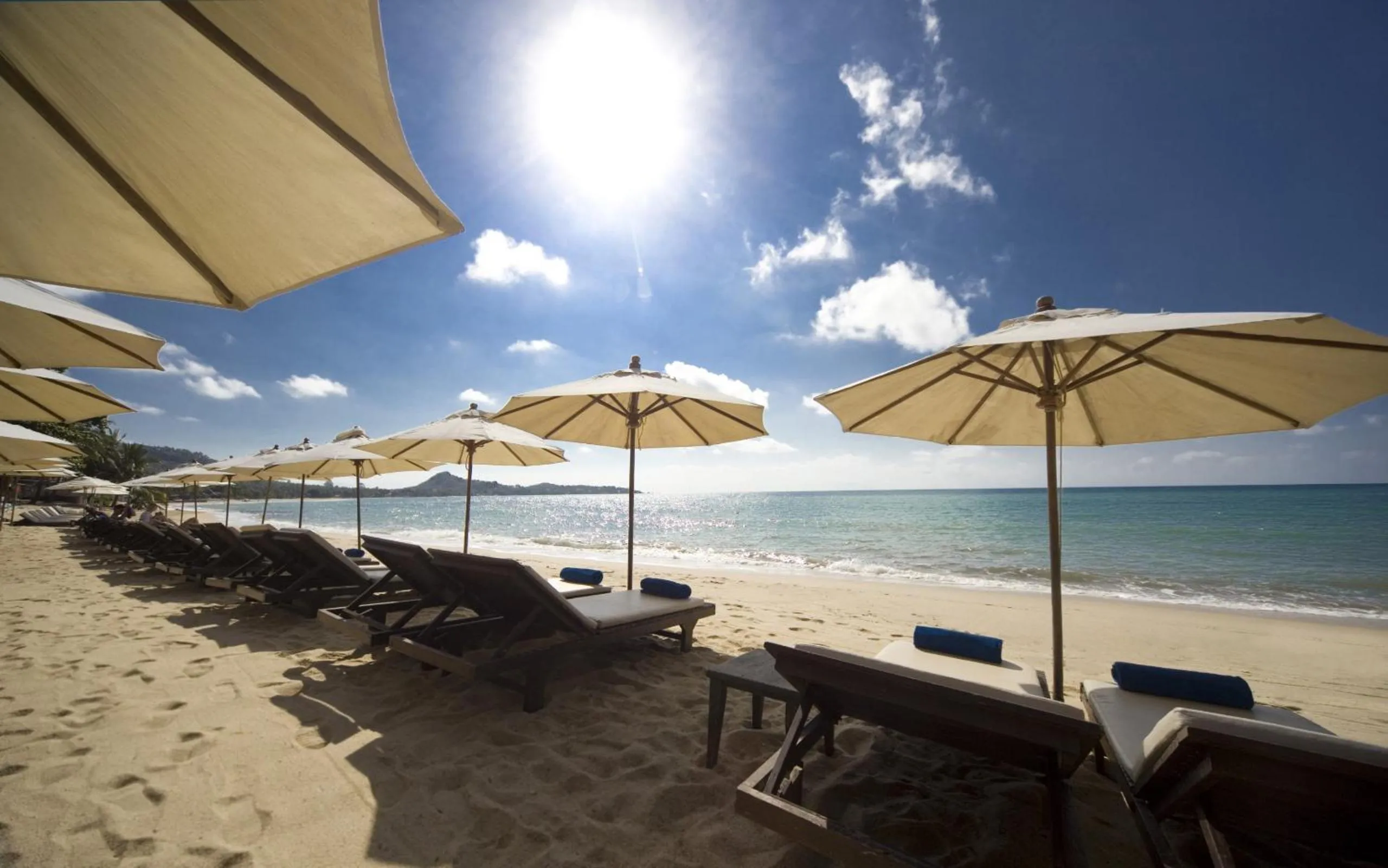 Beach in Thai House Beach Resort