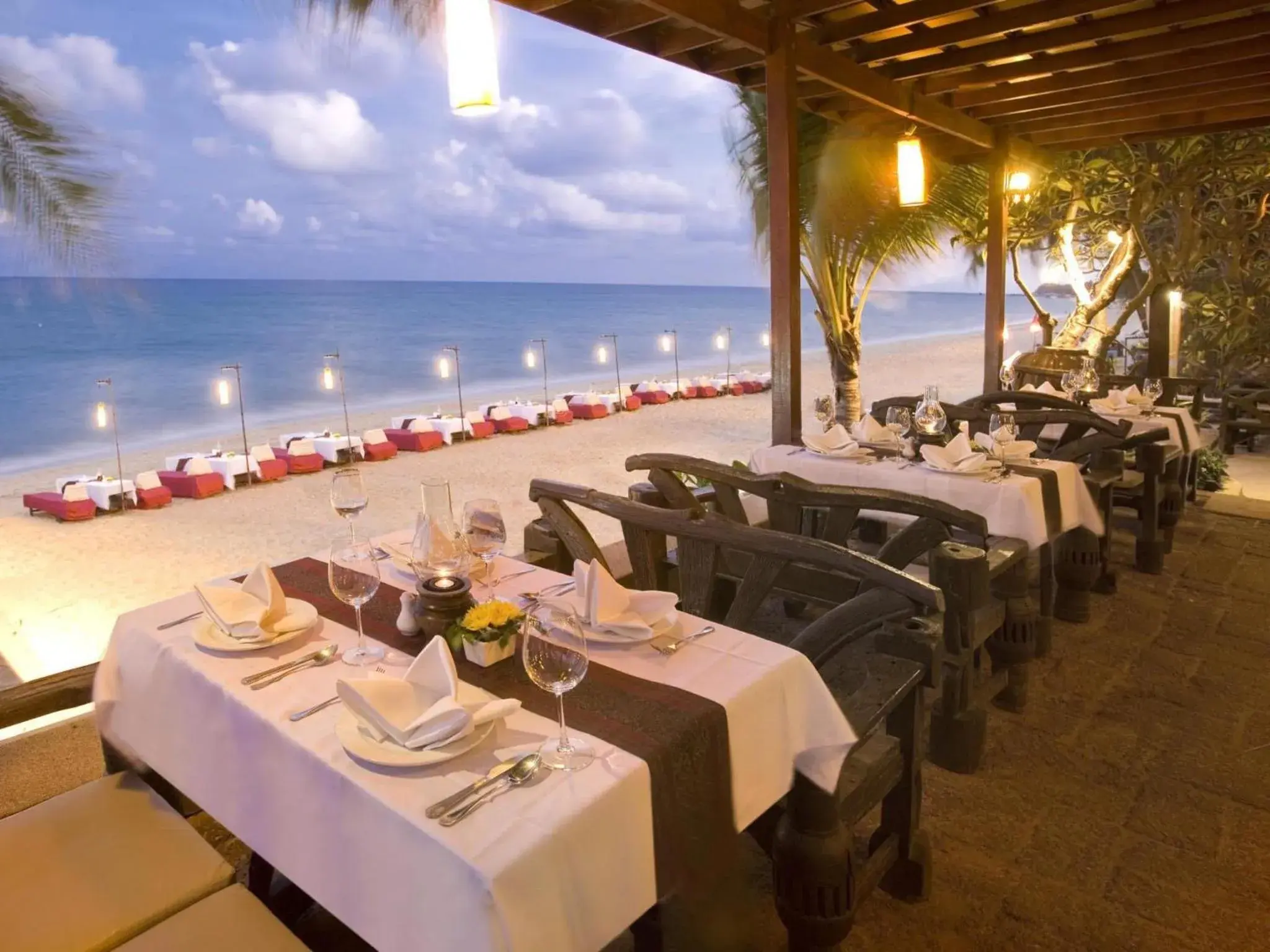 Restaurant/places to eat in Thai House Beach Resort Restaurant/places to eat in Thai House Beach Resort