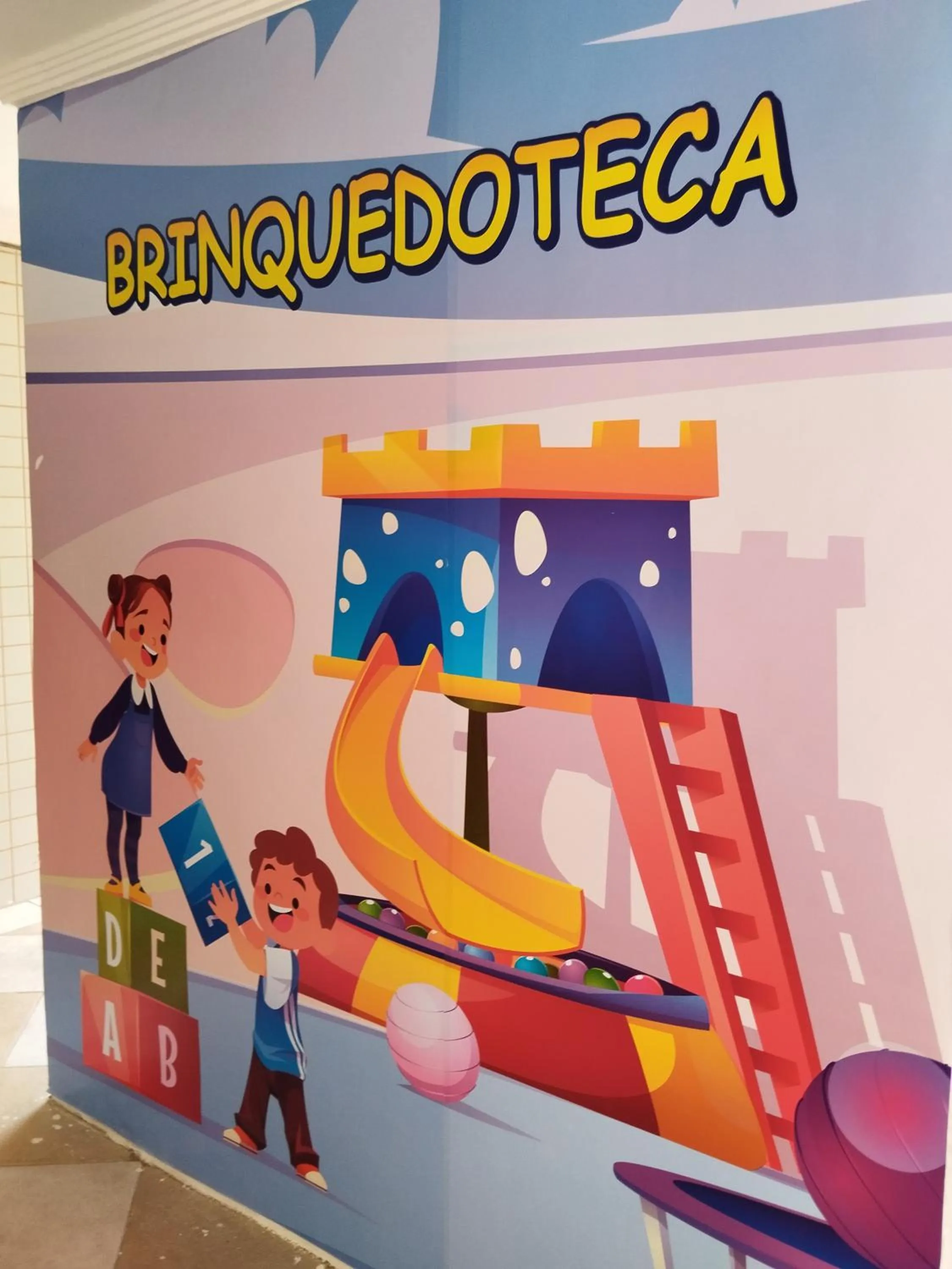 Children play ground in Apê Temporada Praia Grande SP Completo com Piscina, Churrasqueira, Estacionamento