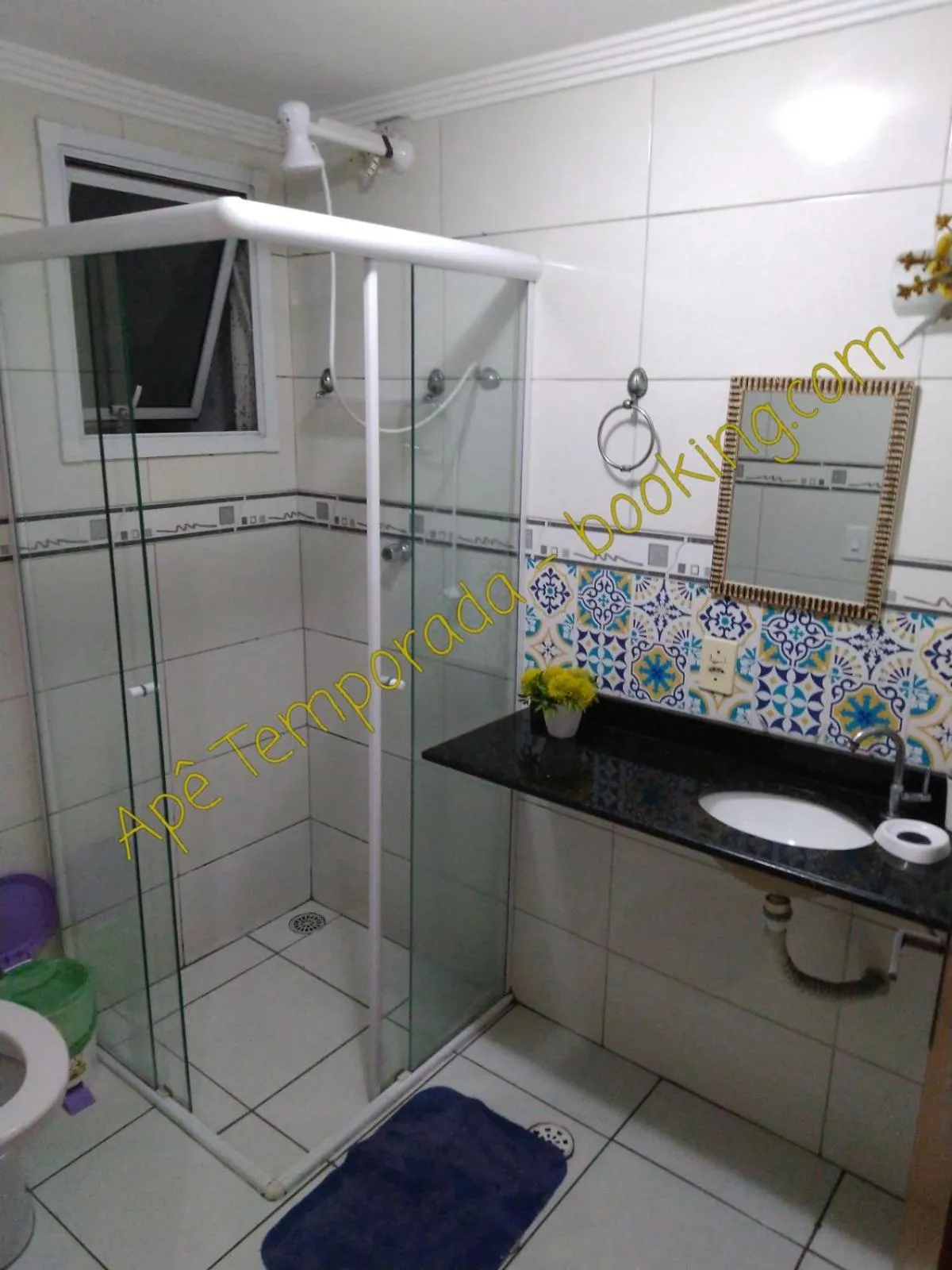 Shower in Apê Temporada Praia Grande SP Completo com Piscina, Churrasqueira, Estacionamento