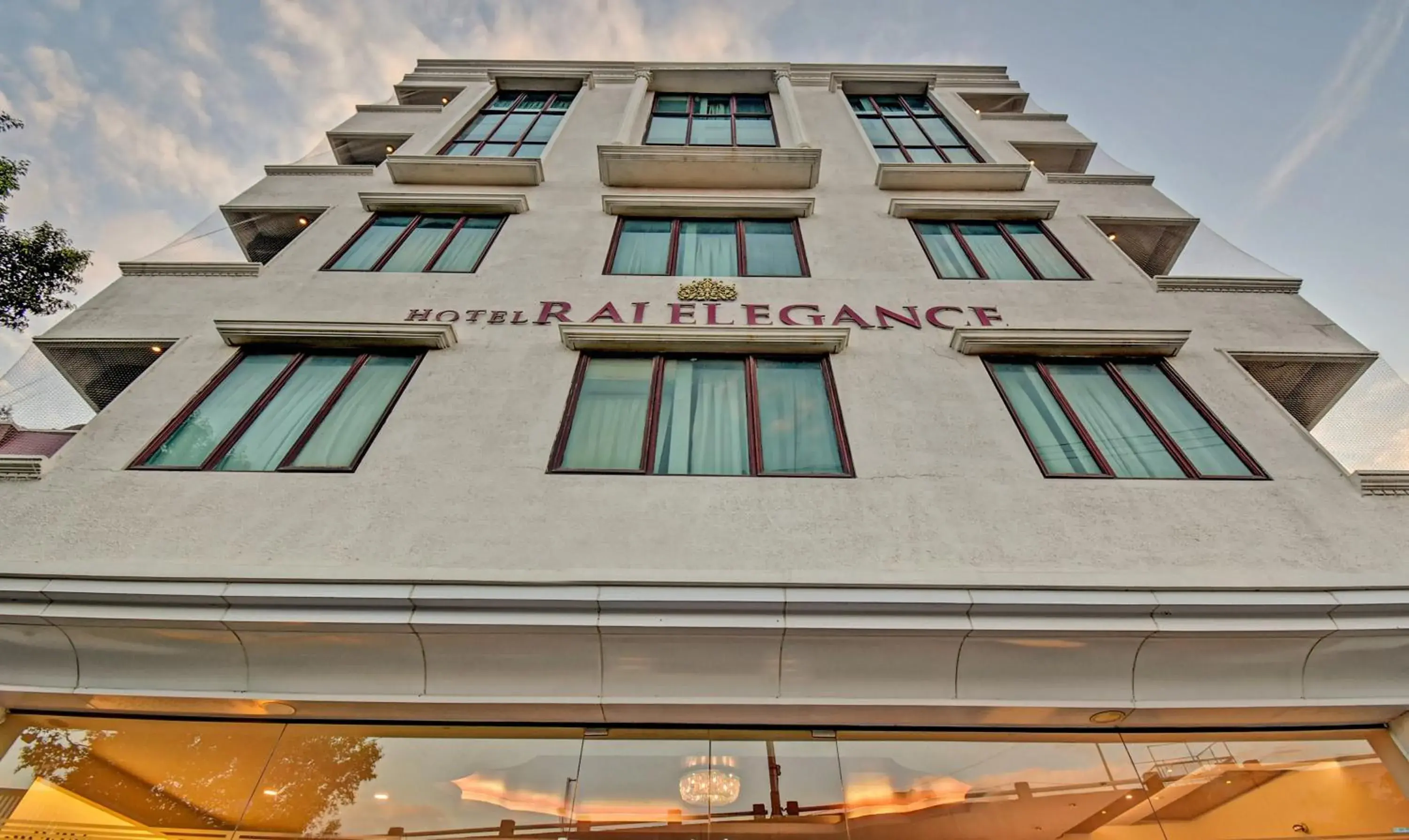 Facade/entrance in Treebo Raj Elegance Manyata Tech Park Facade/entrance in Treebo Raj Elegance Manyata Tech Park