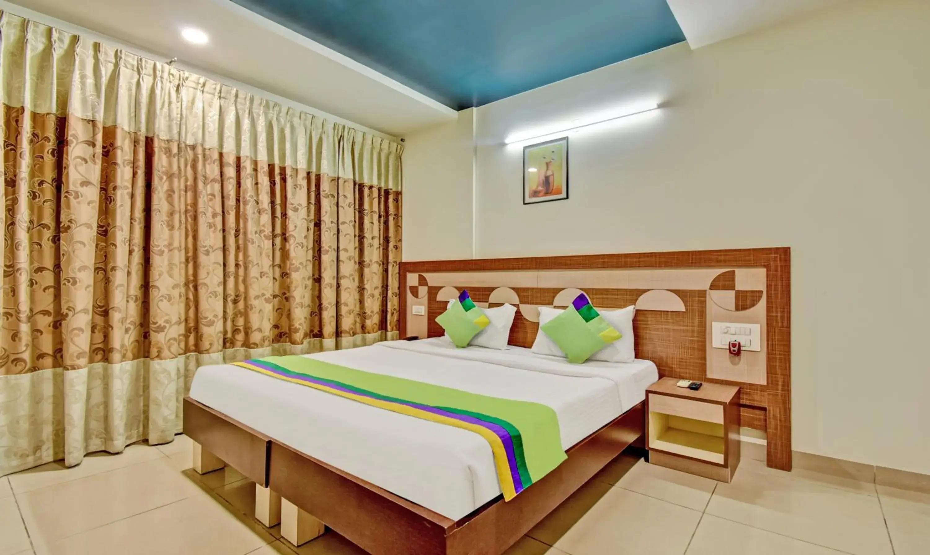 Bedroom, Bed in Treebo Raj Elegance Manyata Tech Park Bedroom, Bed in Treebo Raj Elegance Manyata Tech Park