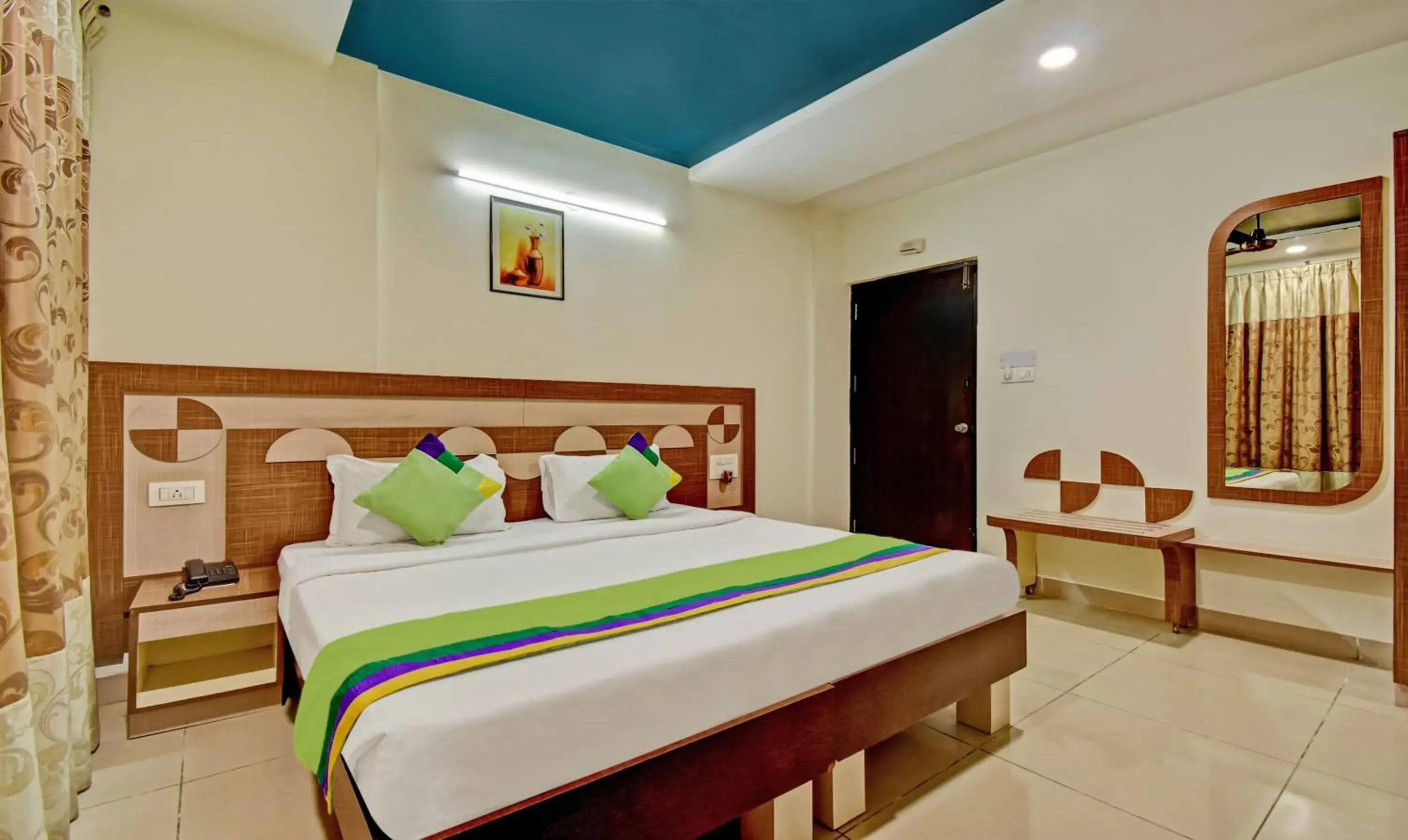 Bedroom, Bed in Treebo Raj Elegance Manyata Tech Park Bedroom, Bed in Treebo Raj Elegance Manyata Tech Park