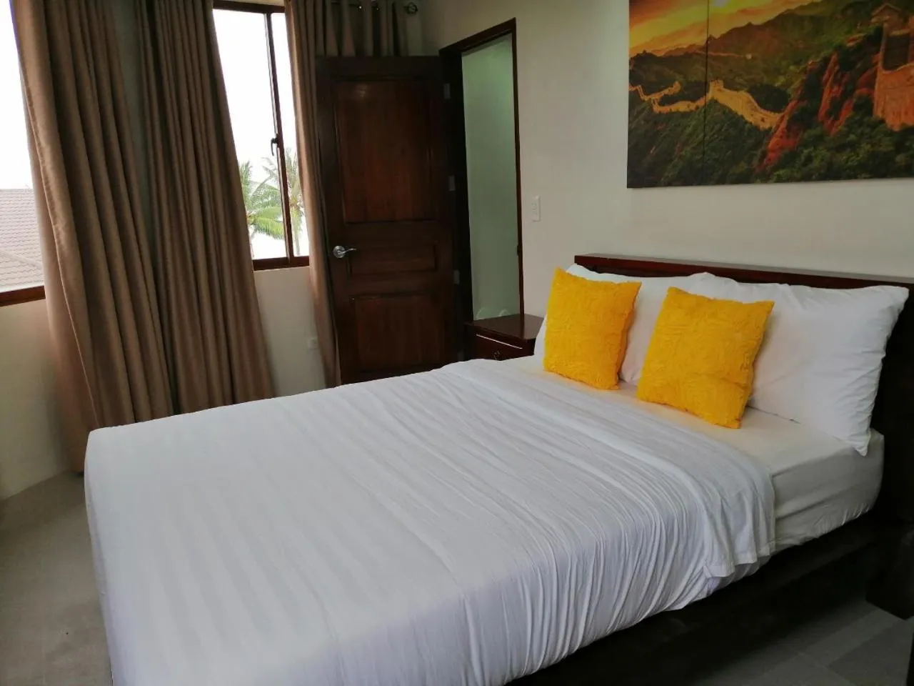 Bed in Nirvana Resort Puerto Galera