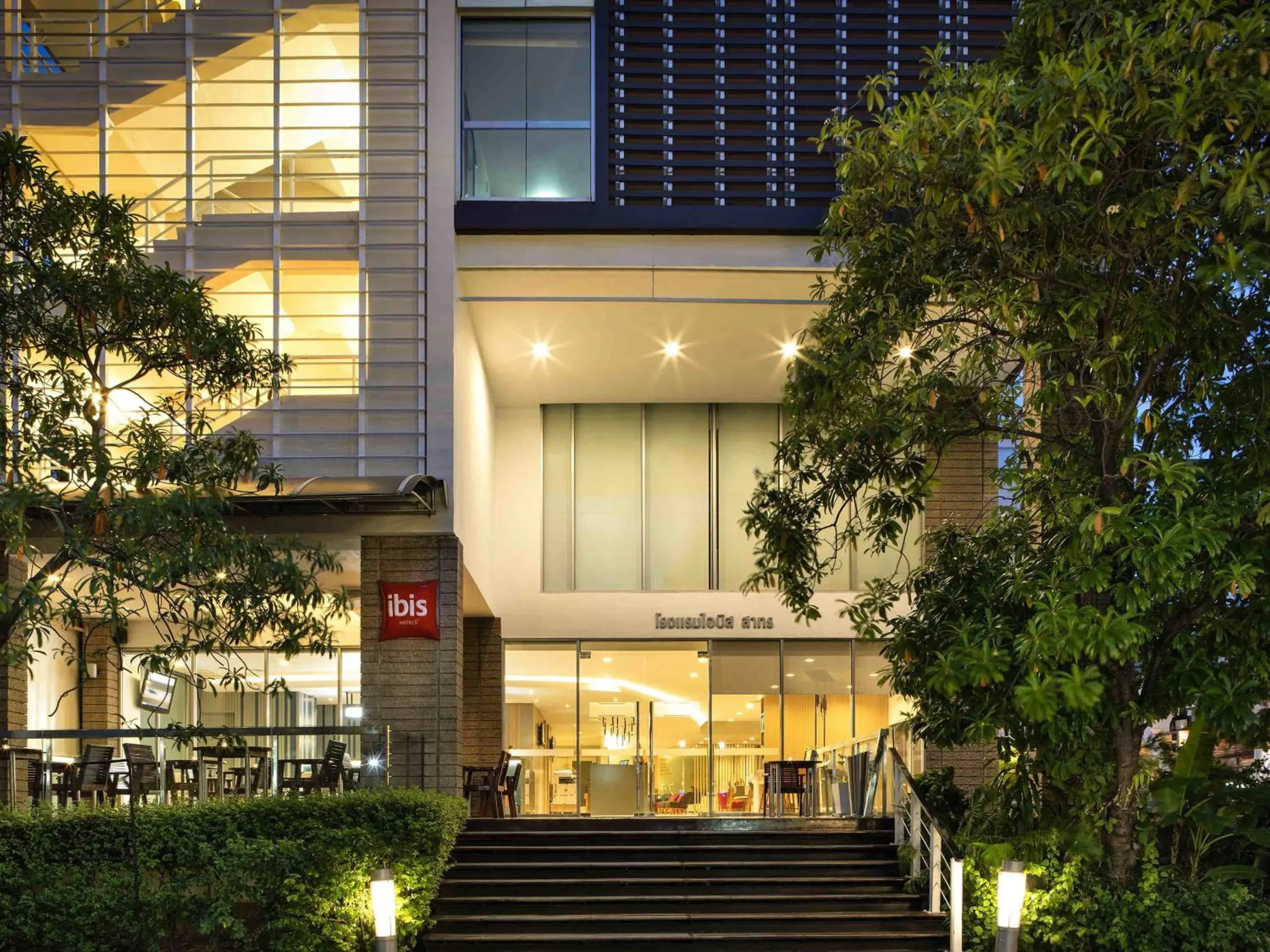 Property building in ibis Bangkok Sathorn Property building in ibis Bangkok Sathorn
