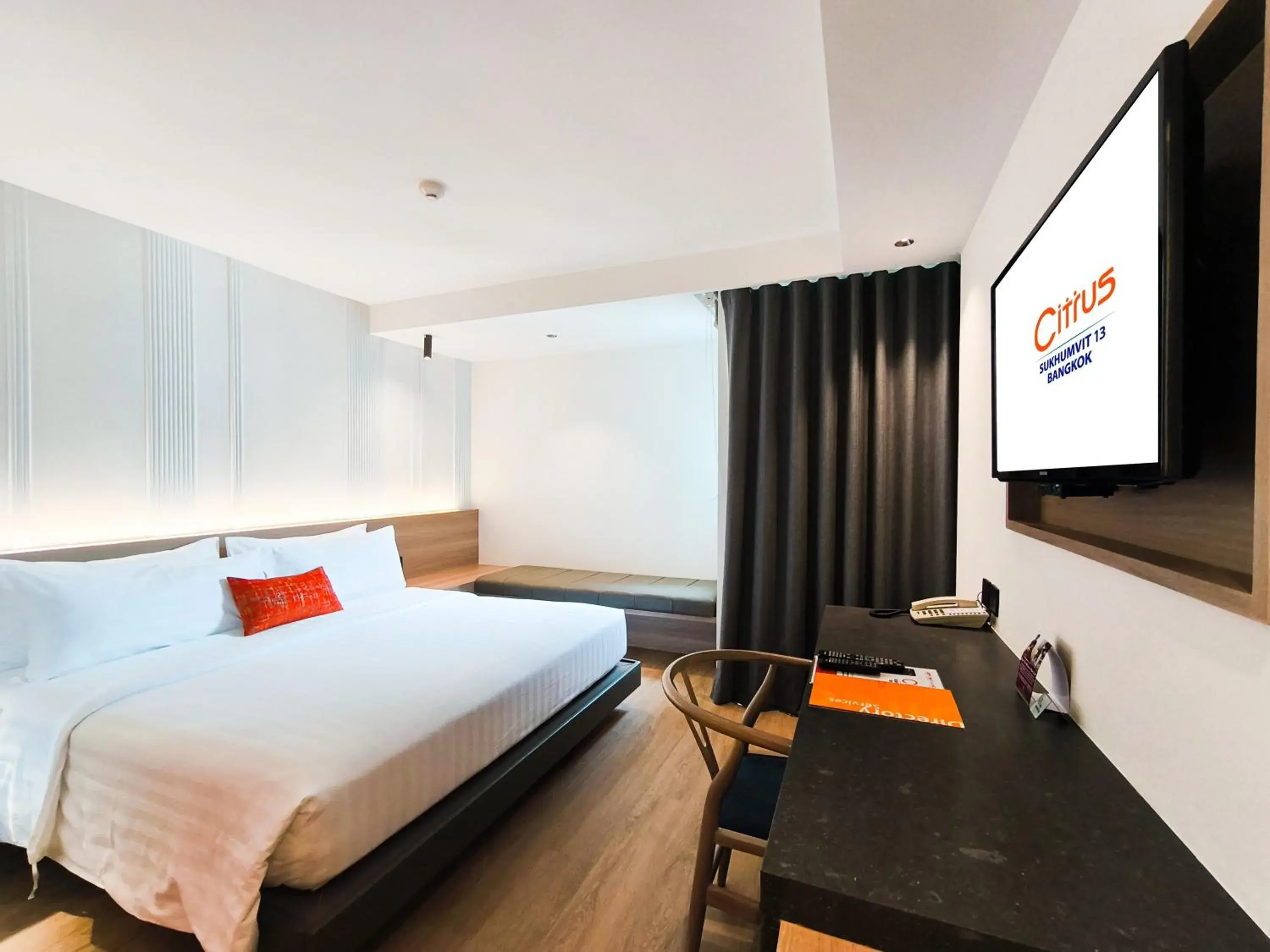 Bed in Citrus Sukhumvit 13 Nana Bangkok by Compass Hospitality - Newly Renovated Bed in Citrus Sukhumvit 13 Nana Bangkok by Compass Hospitality - Newly Renovated