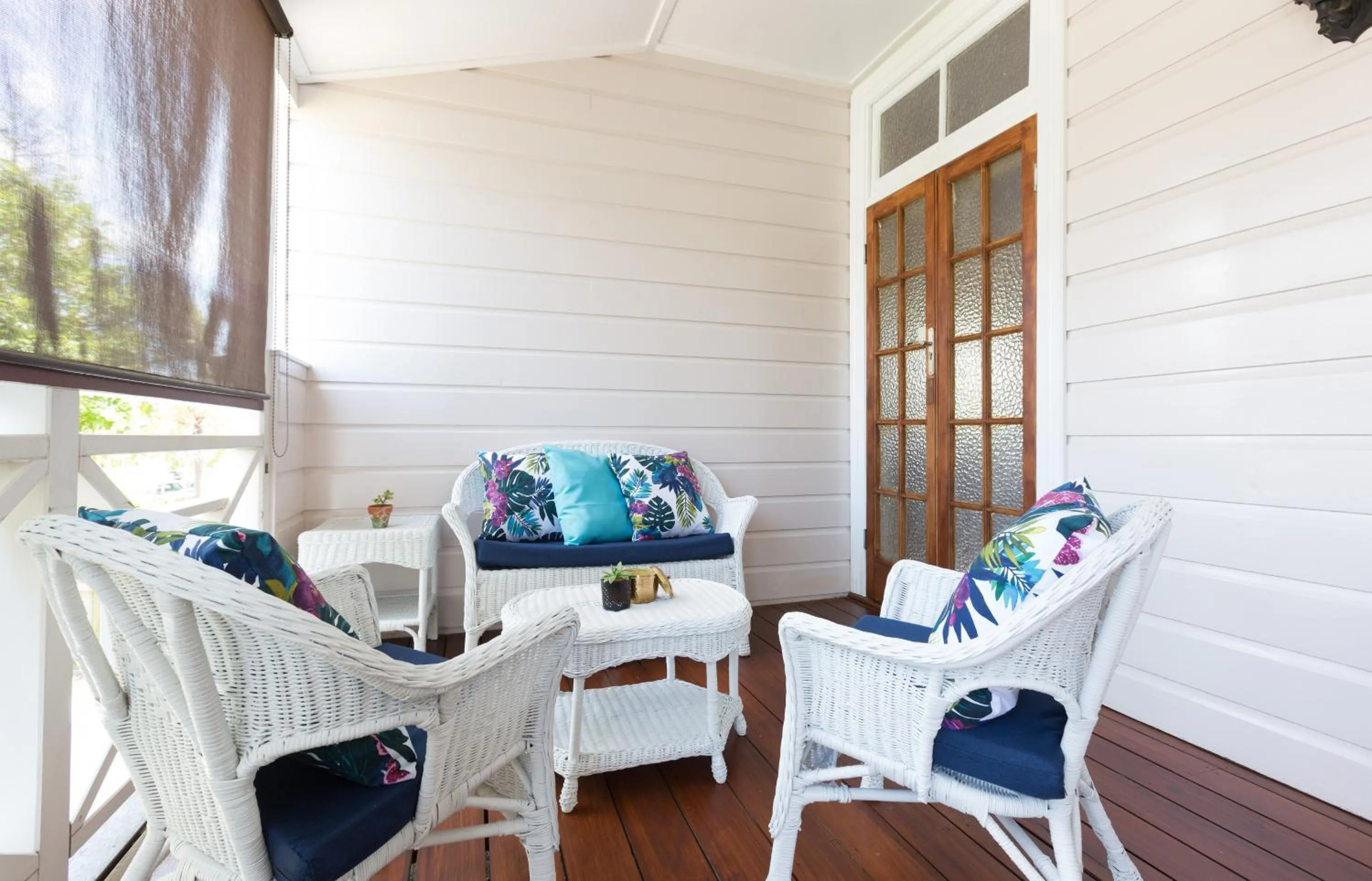 99 Kirkland Bed & Breakfast