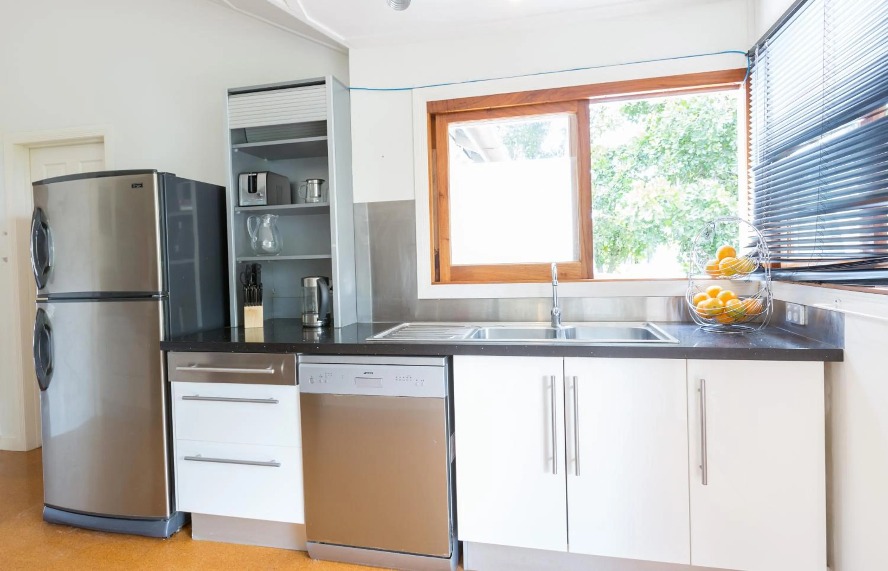 Communal kitchen in 99 Kirkland Bed & Breakfast