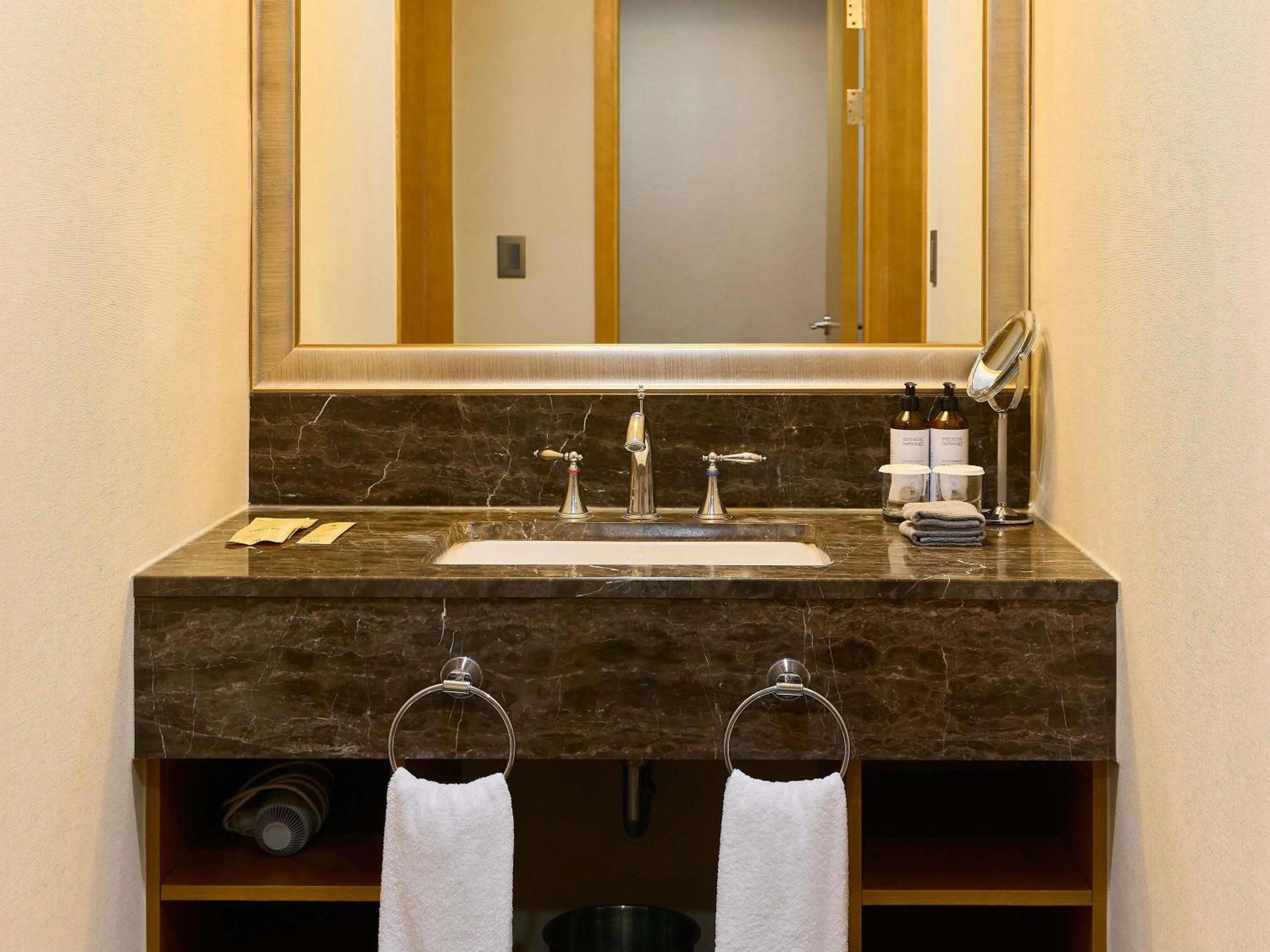 Bedroom in Mercure Ambassador Jeju