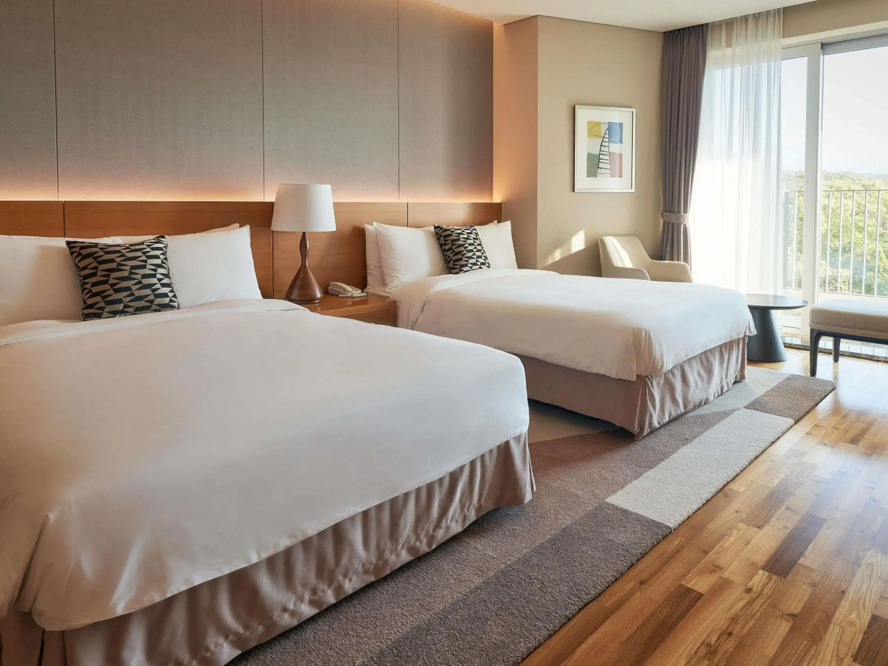 Bedroom, Bed in Mercure Ambassador Jeju Bedroom, Bed in Mercure Ambassador Jeju