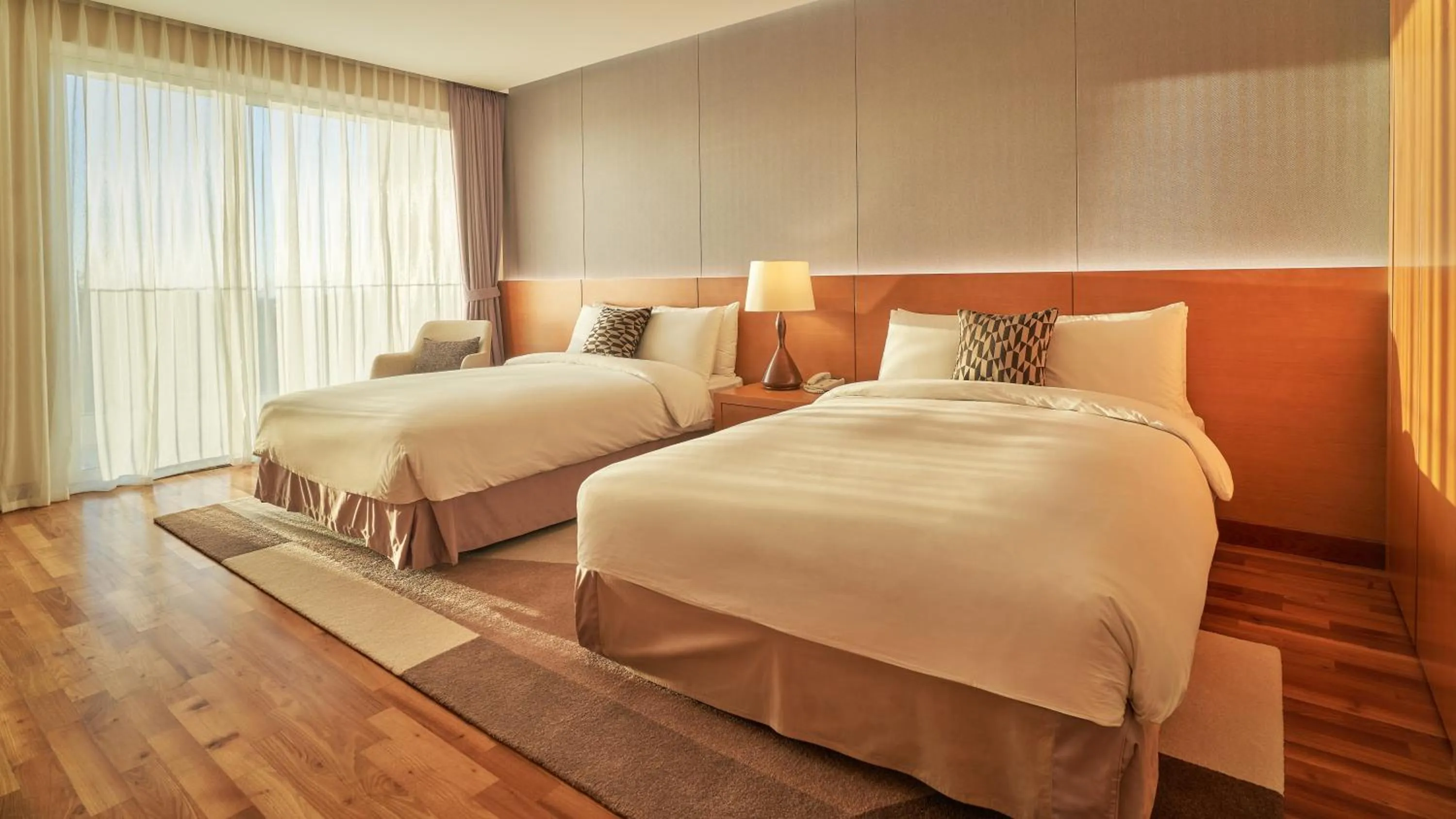 Bedroom, Bed in Mercure Ambassador Jeju