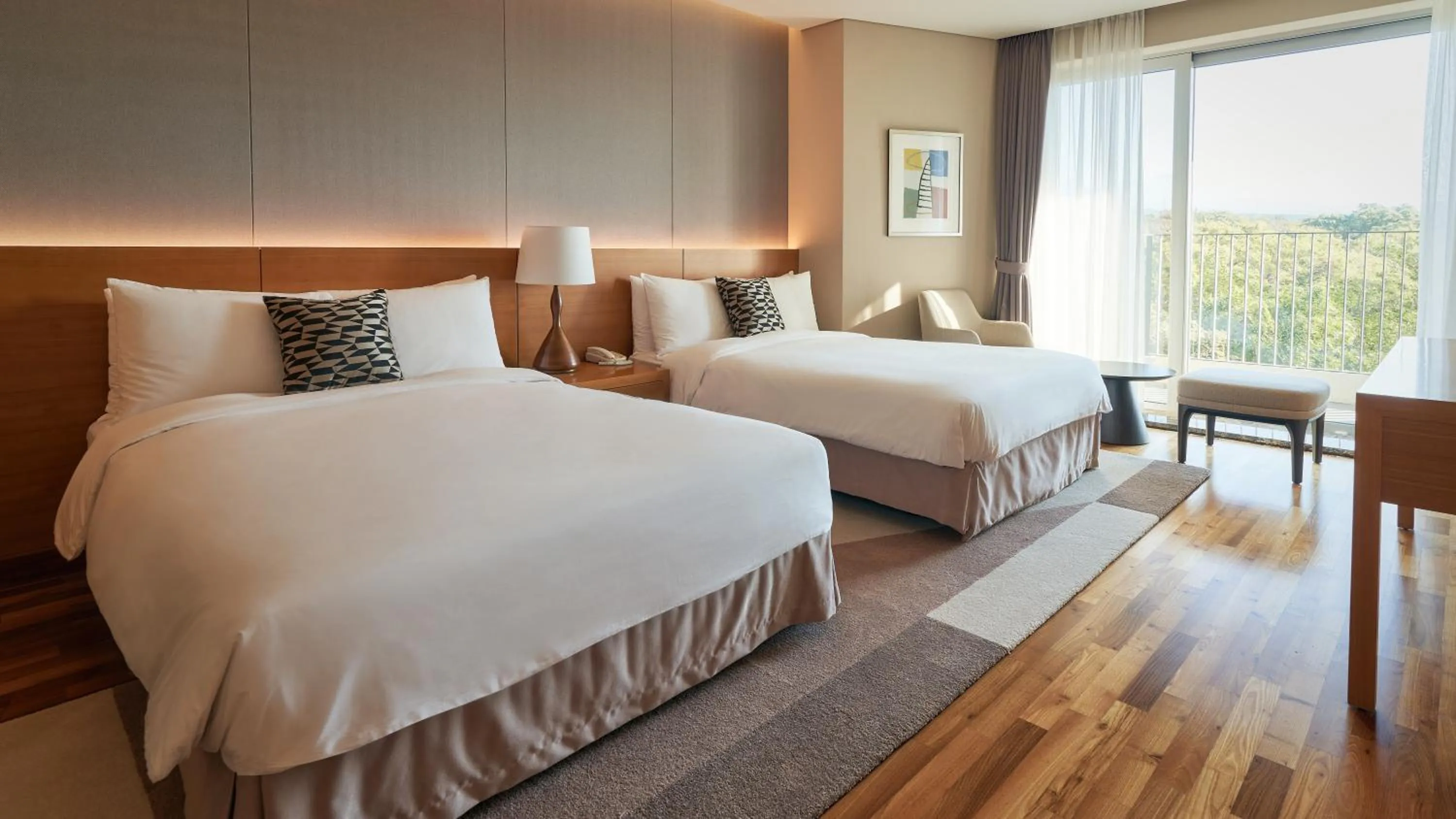 Bedroom, Bed in Mercure Ambassador Jeju