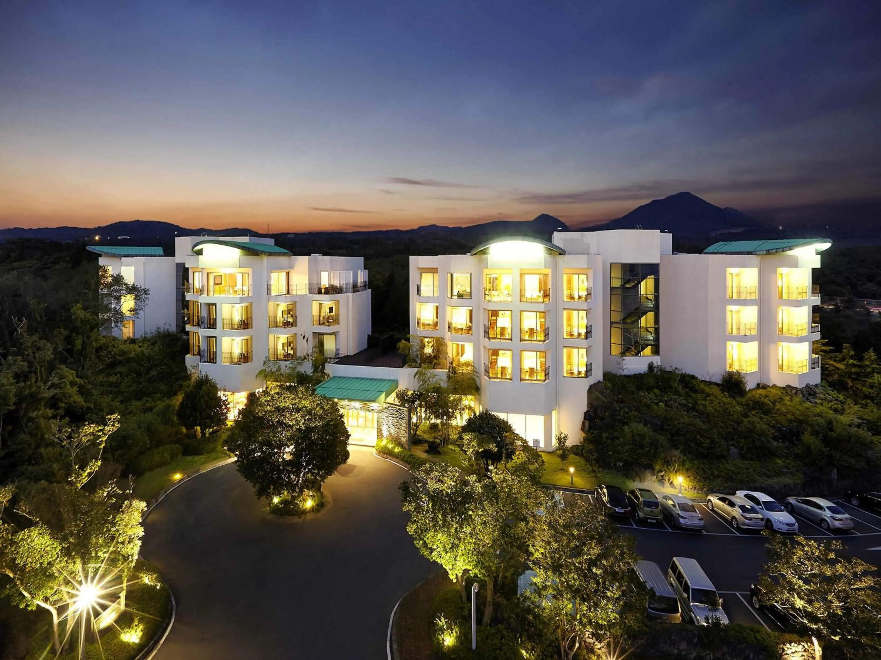 Property building in Mercure Ambassador Jeju