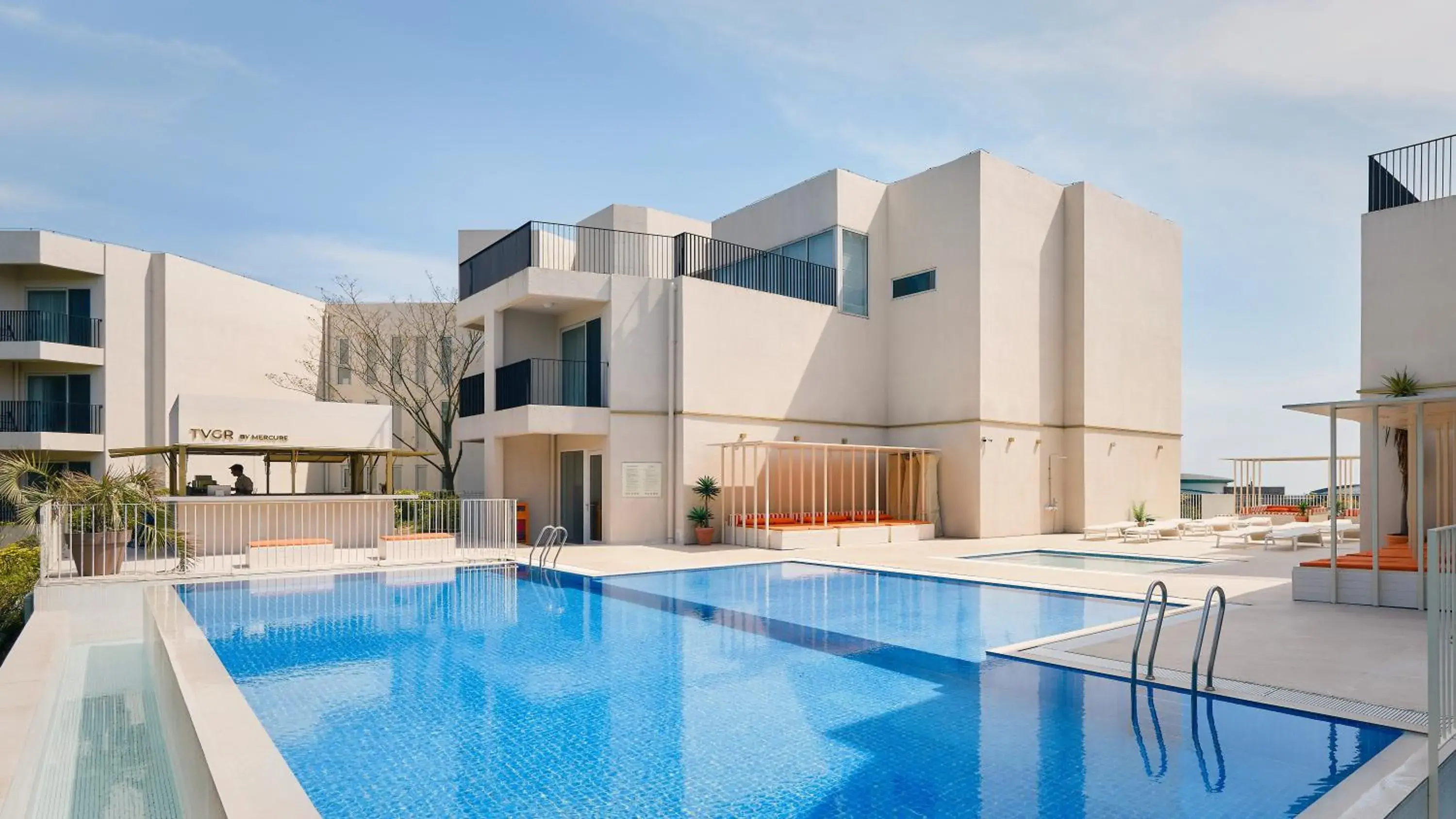 Swimming pool in Mercure Ambassador Jeju Swimming pool in Mercure Ambassador Jeju