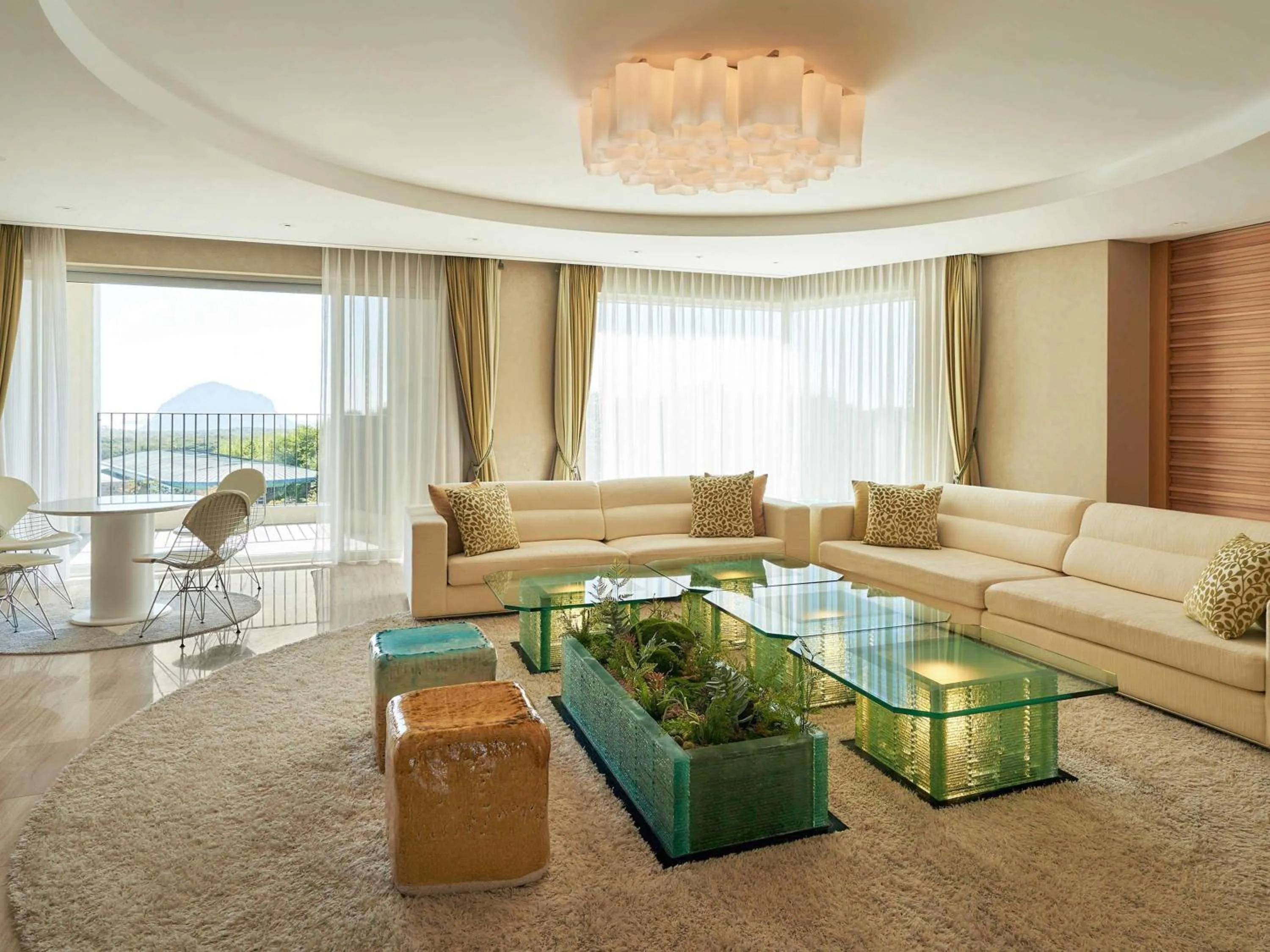 Bedroom in Mercure Ambassador Jeju