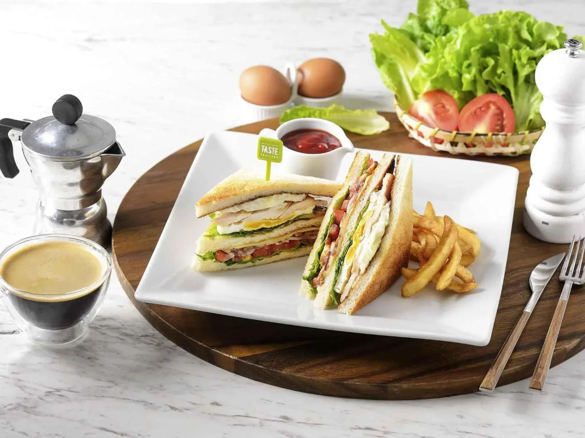 Restaurant/places to eat in Ibis Phuket Patong Restaurant/places to eat in Ibis Phuket Patong