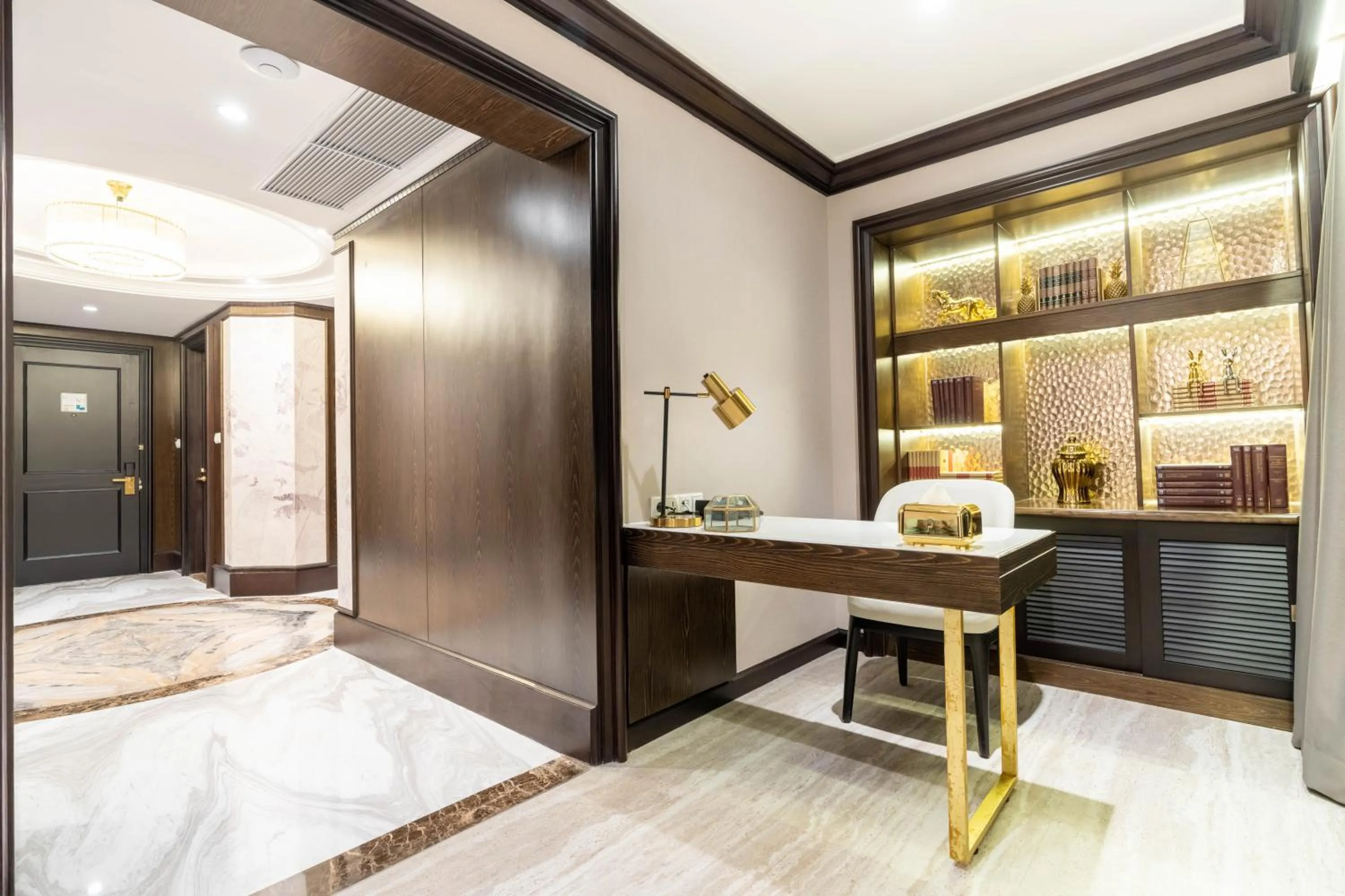 Photo of the whole room in Wyndham Casablanca Jakarta