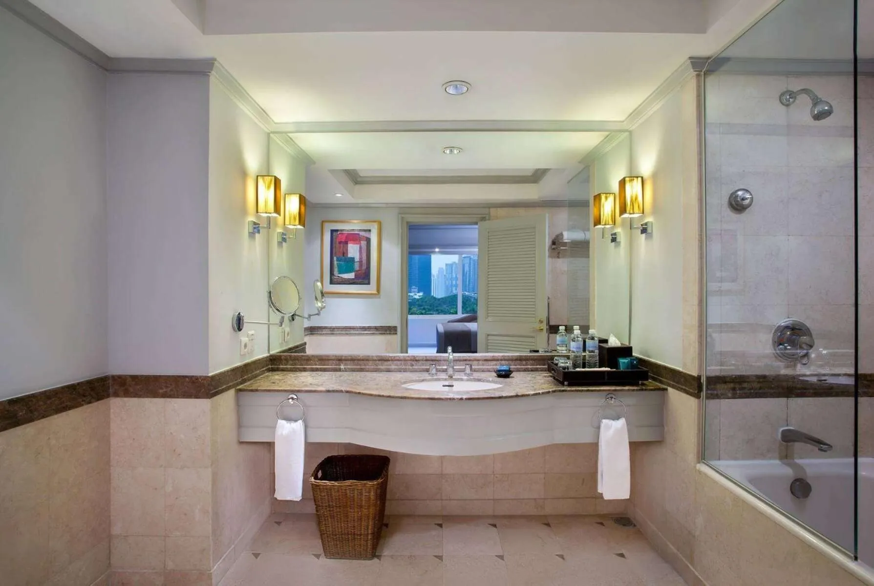 TV and multimedia in Wyndham Casablanca Jakarta