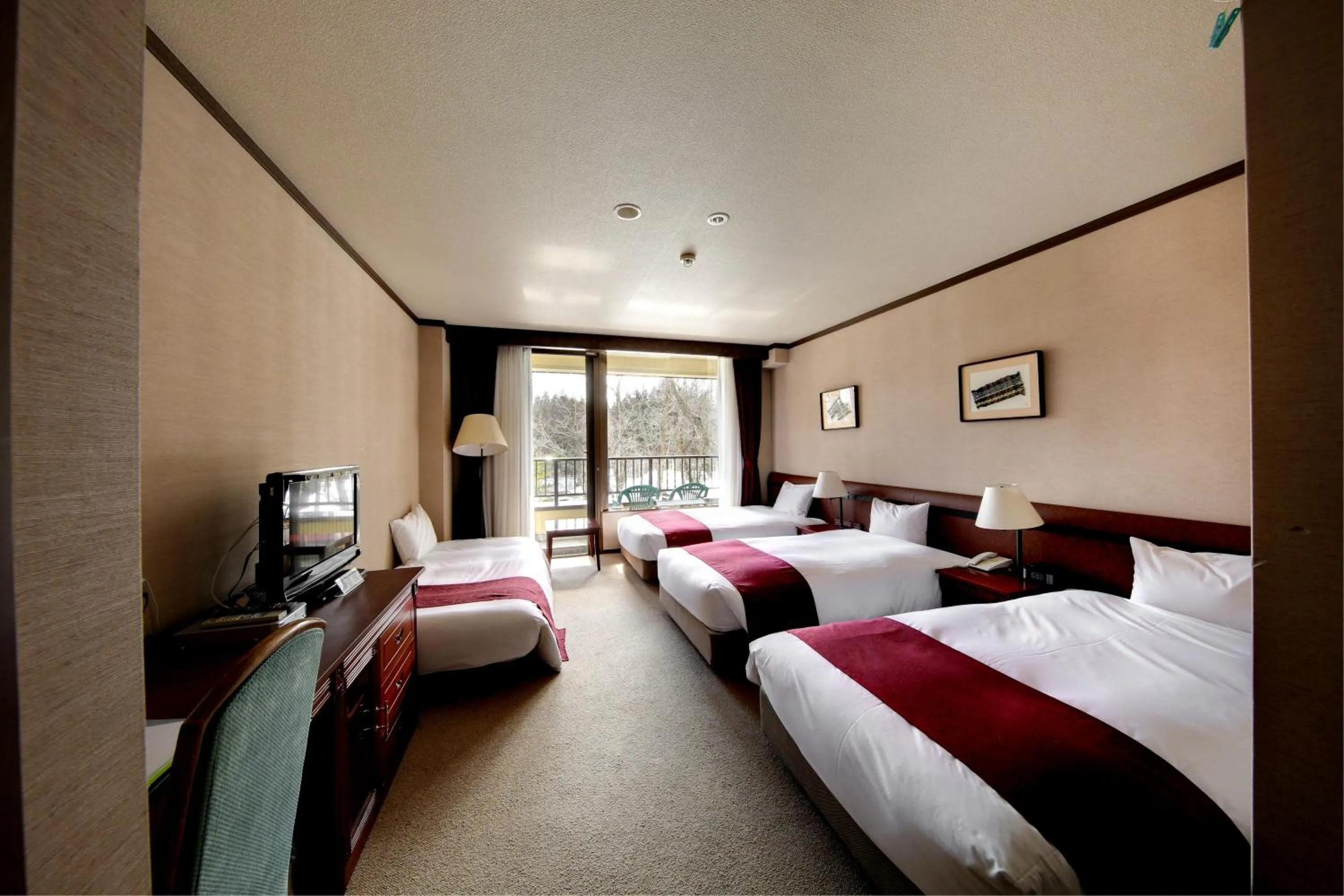 Photo of the whole room, Bed in Hakuba Mominoki Hotel