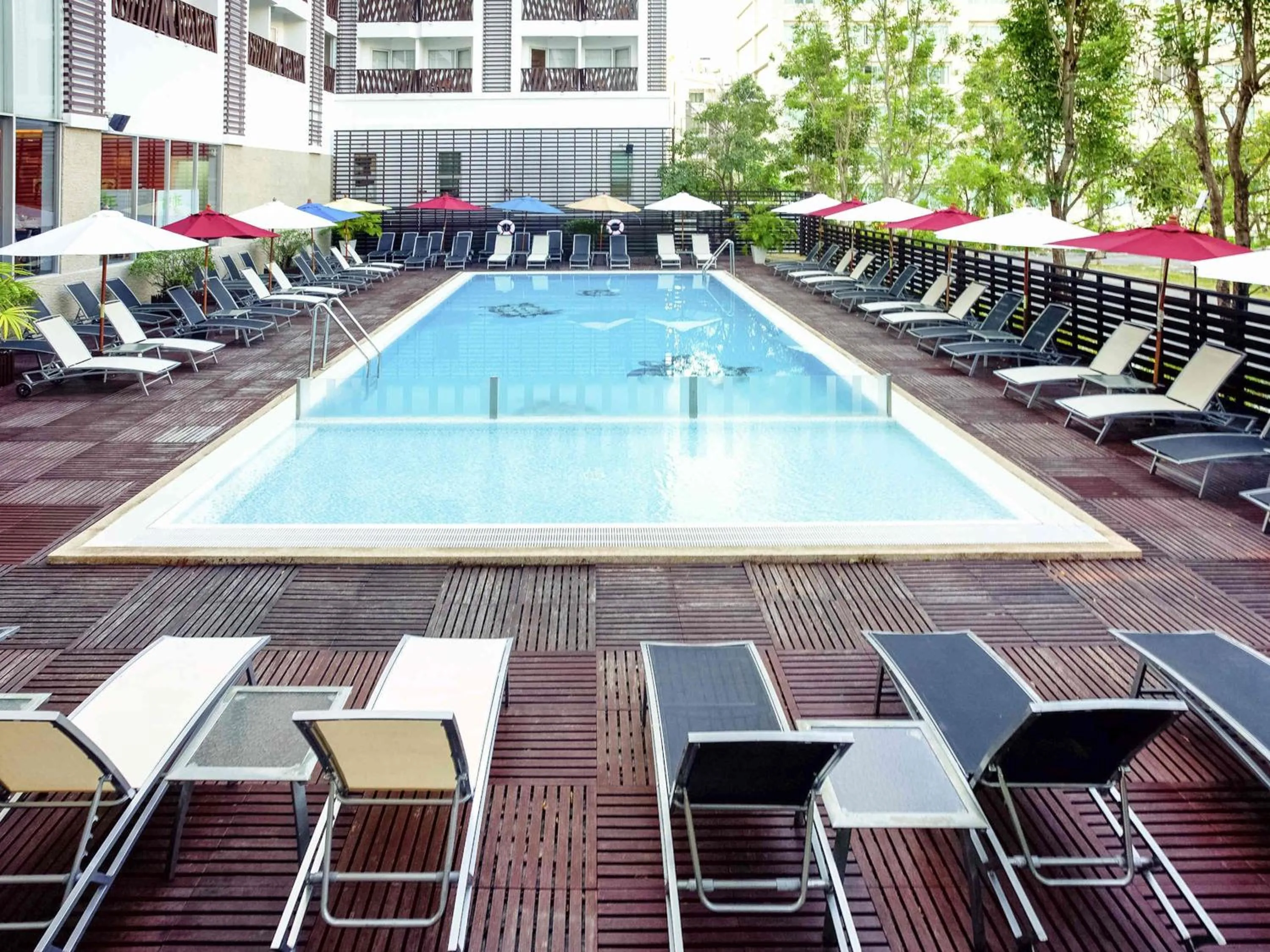 Pool view in Ibis Pattaya