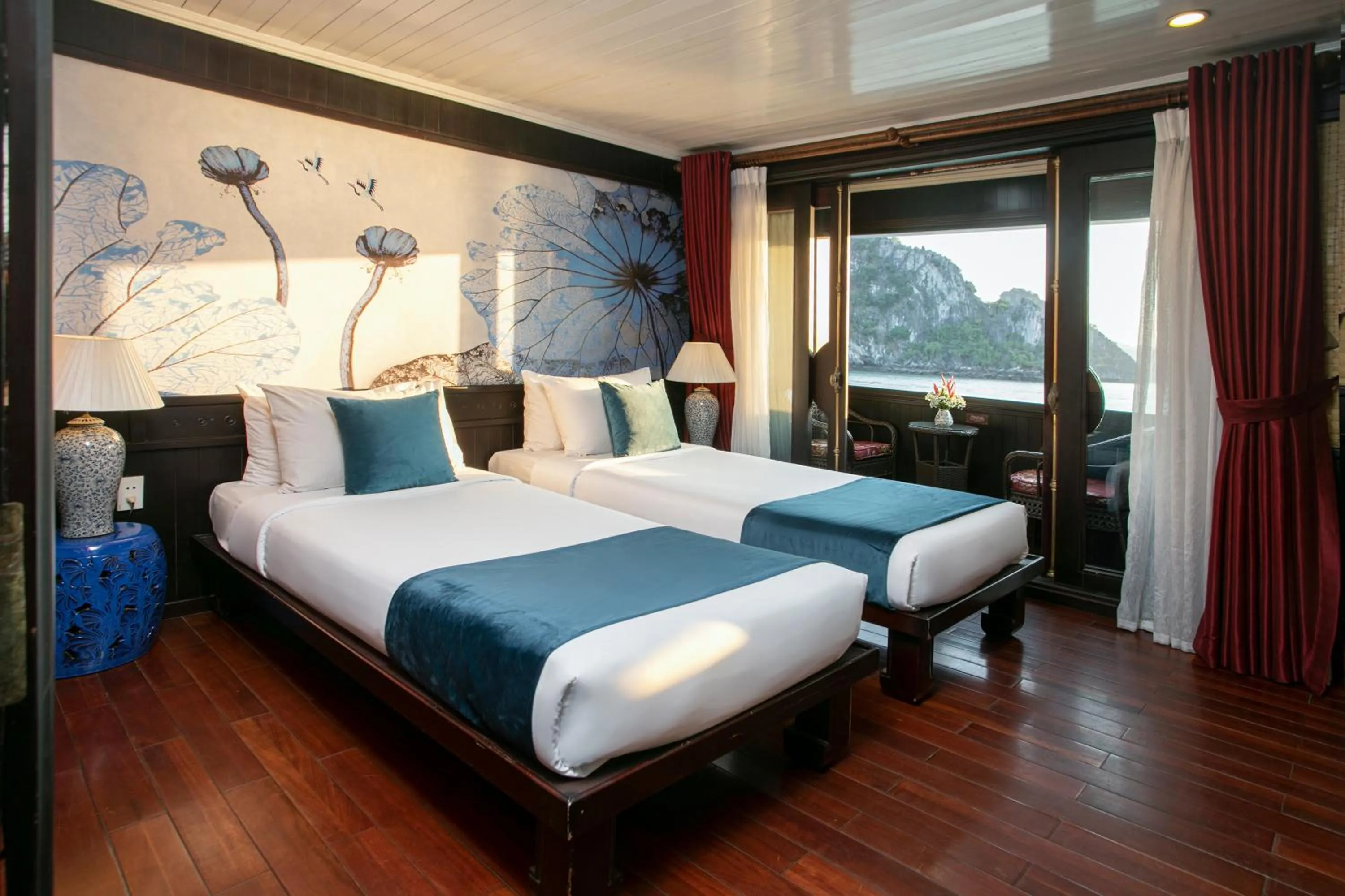 Bed in Bhaya Halong Cruises
