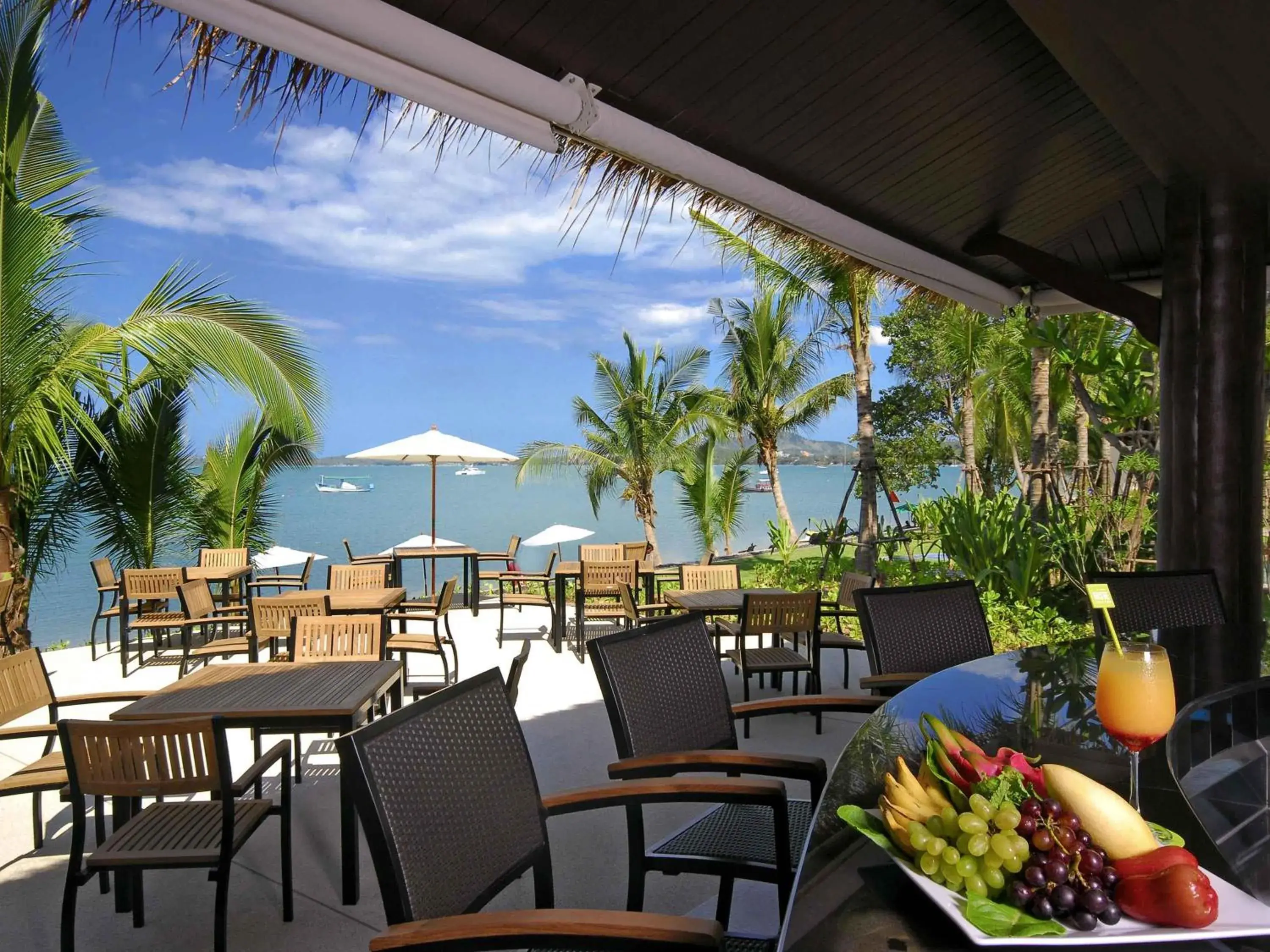 Restaurant/places to eat in ibis Samui Bophut Hotel Restaurant/places to eat in ibis Samui Bophut Hotel