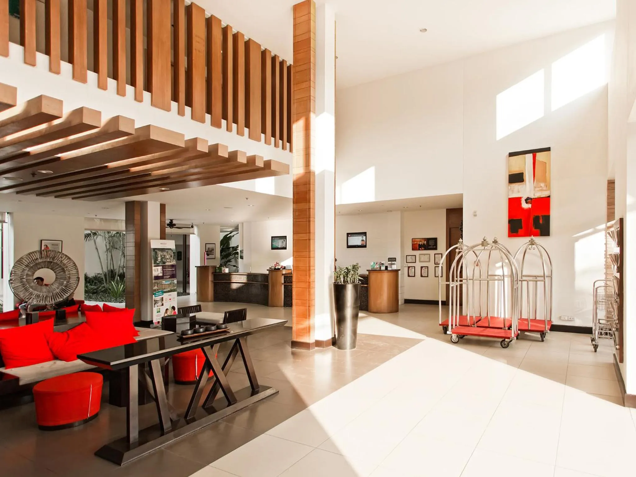 Lobby or reception in ibis Samui Bophut Hotel