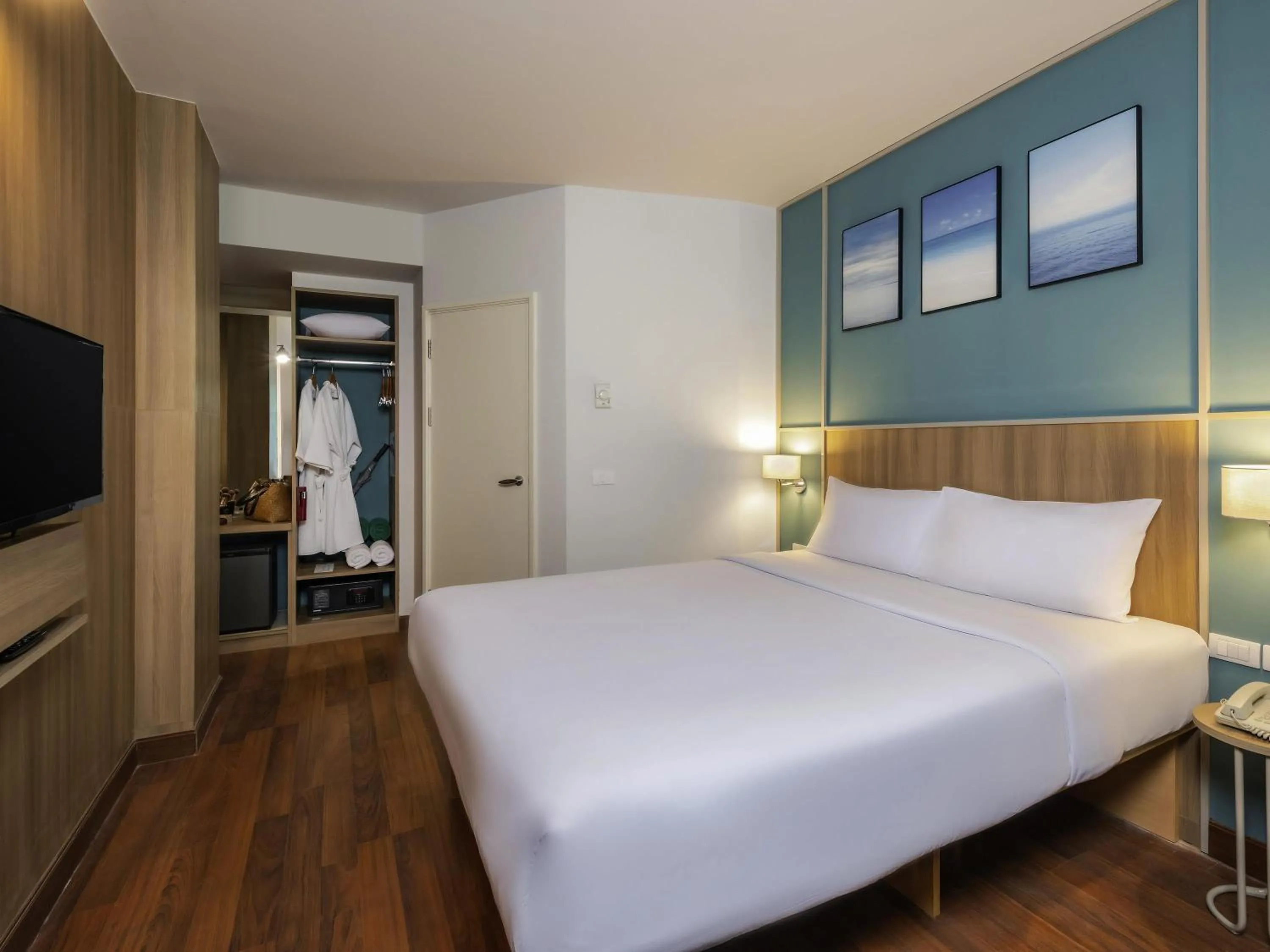 Bedroom, Bed in ibis Samui Bophut Hotel