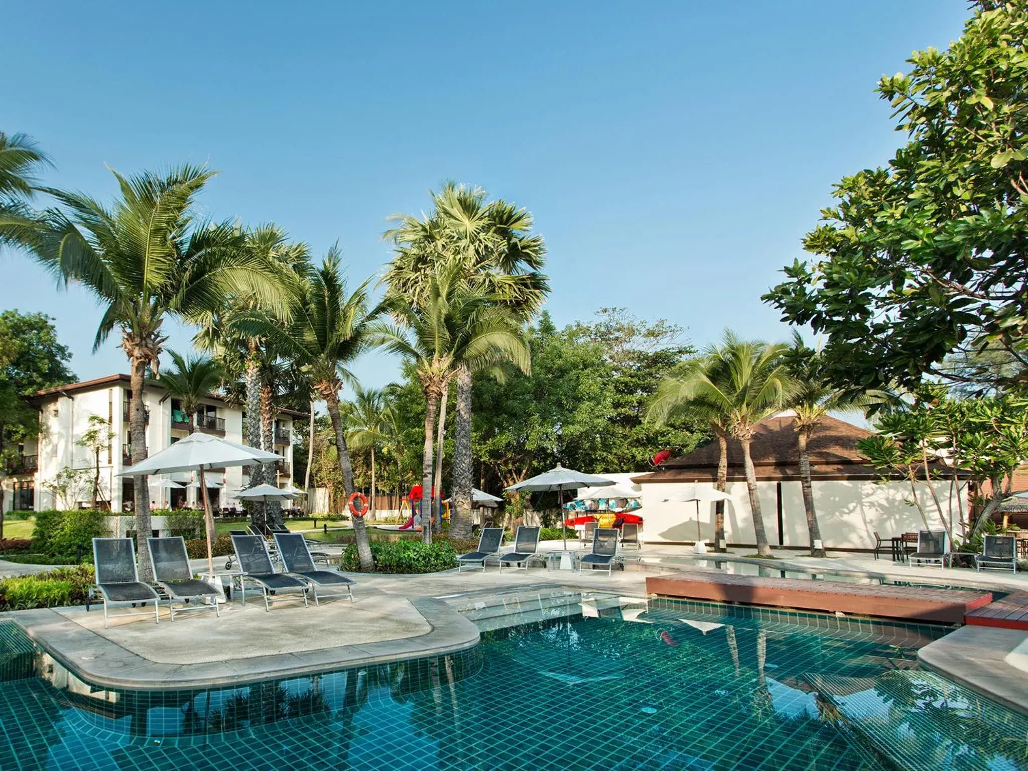 Swimming pool in ibis Samui Bophut Hotel Swimming pool in ibis Samui Bophut Hotel
